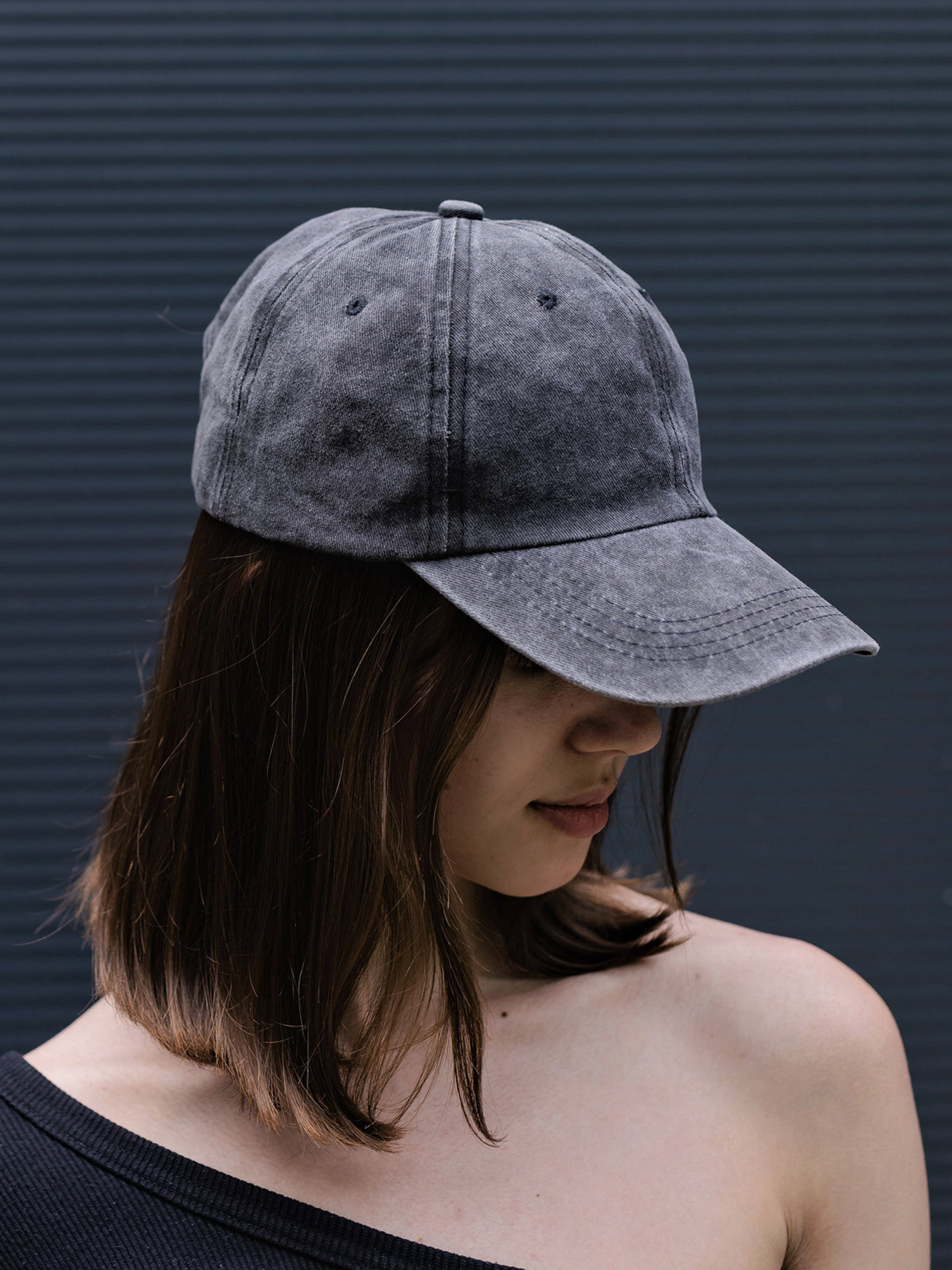 Шапки и кепки Without модель 8049022 Фото