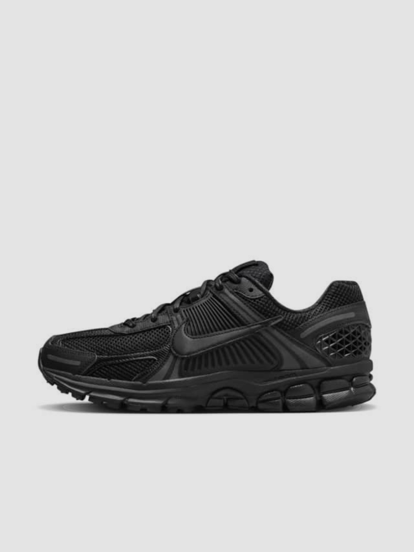 Кросівки NIKE Zoom Vomero 5 модель BV1358-003 Фото