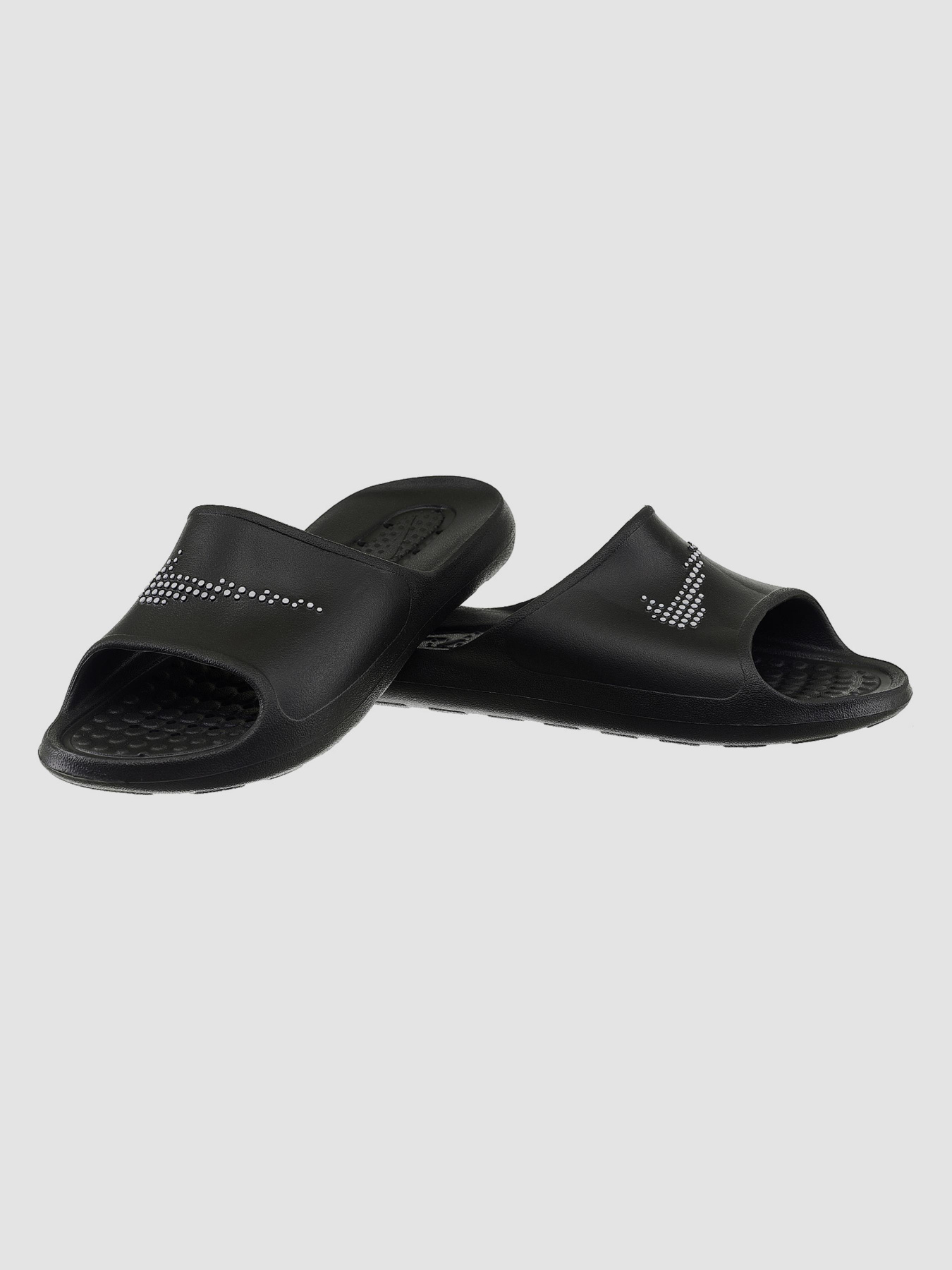 Шльопанці NIKE Victori One Shower Slide модель CZ5478-001 Шльопанці NIKE Victori One Shower Slide модель CZ5478-001 Фото