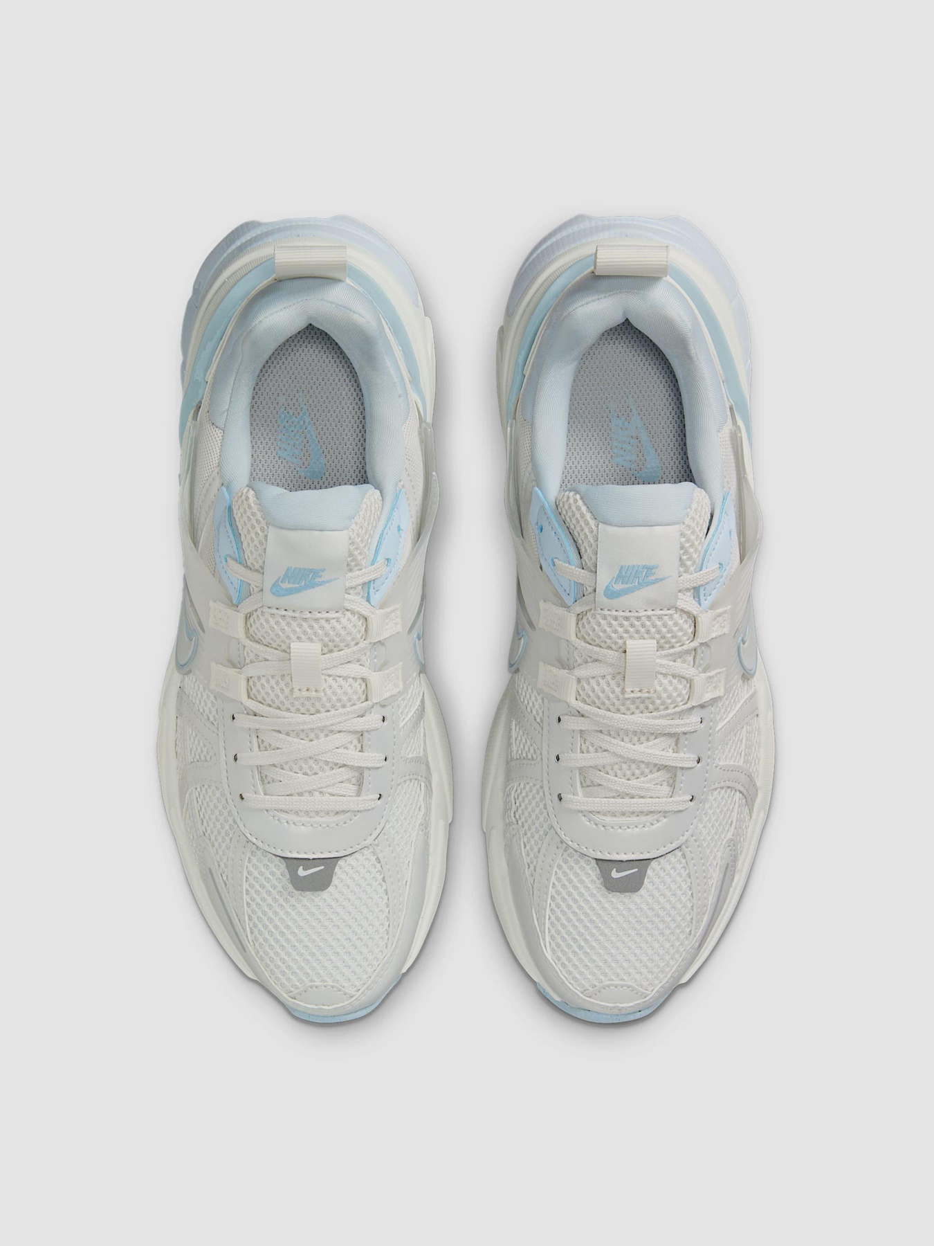 Кросівки для бігу NIKE V2k Run модель FD0736-009 Фото