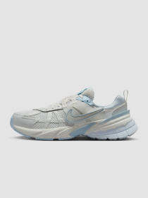 Кросівки для бігу NIKE V2k Run модель FD0736-009 Фото