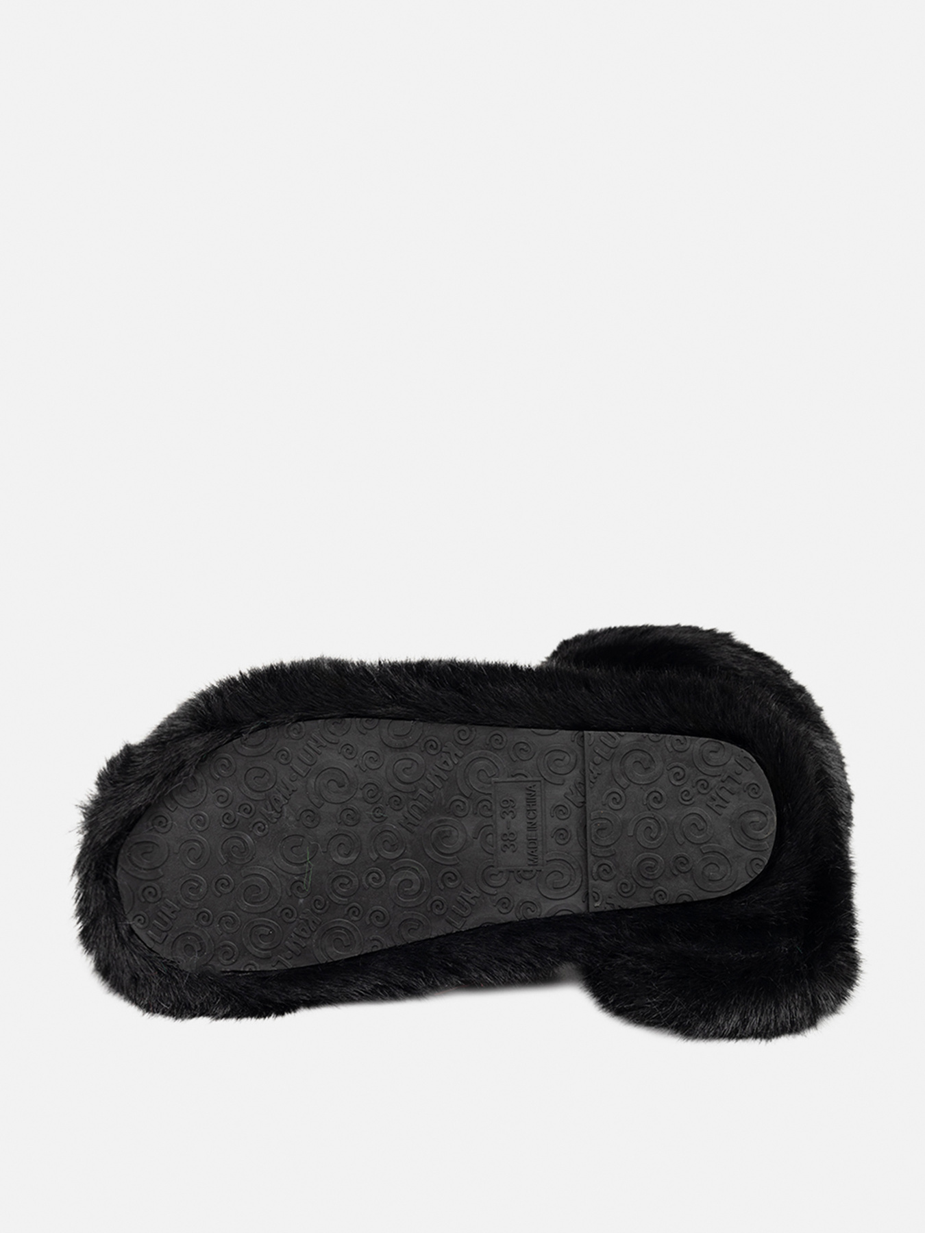 Тапки YUKI модель ЦБ-00265075 Тапки YUKI модель ЦБ-00265075 Фото