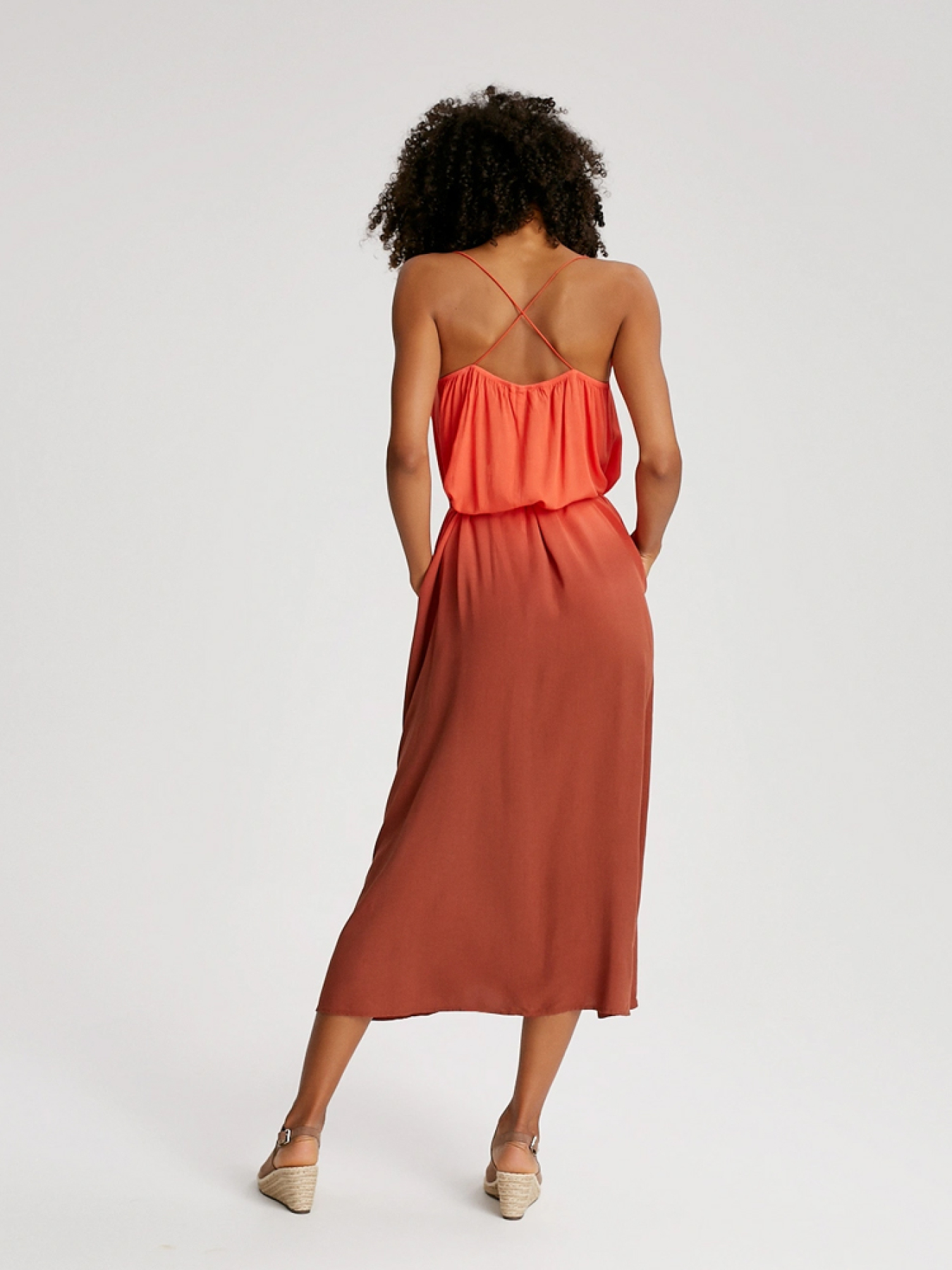 Платье миди DIVERSE модель 10034770 Фото