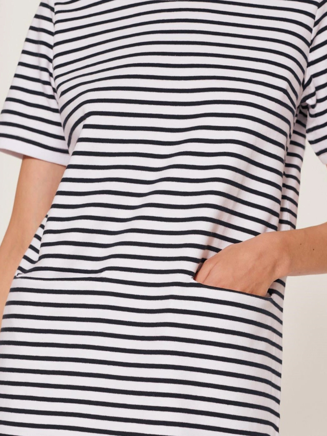 Платье мини DIVERSE модель 10039569 Фото