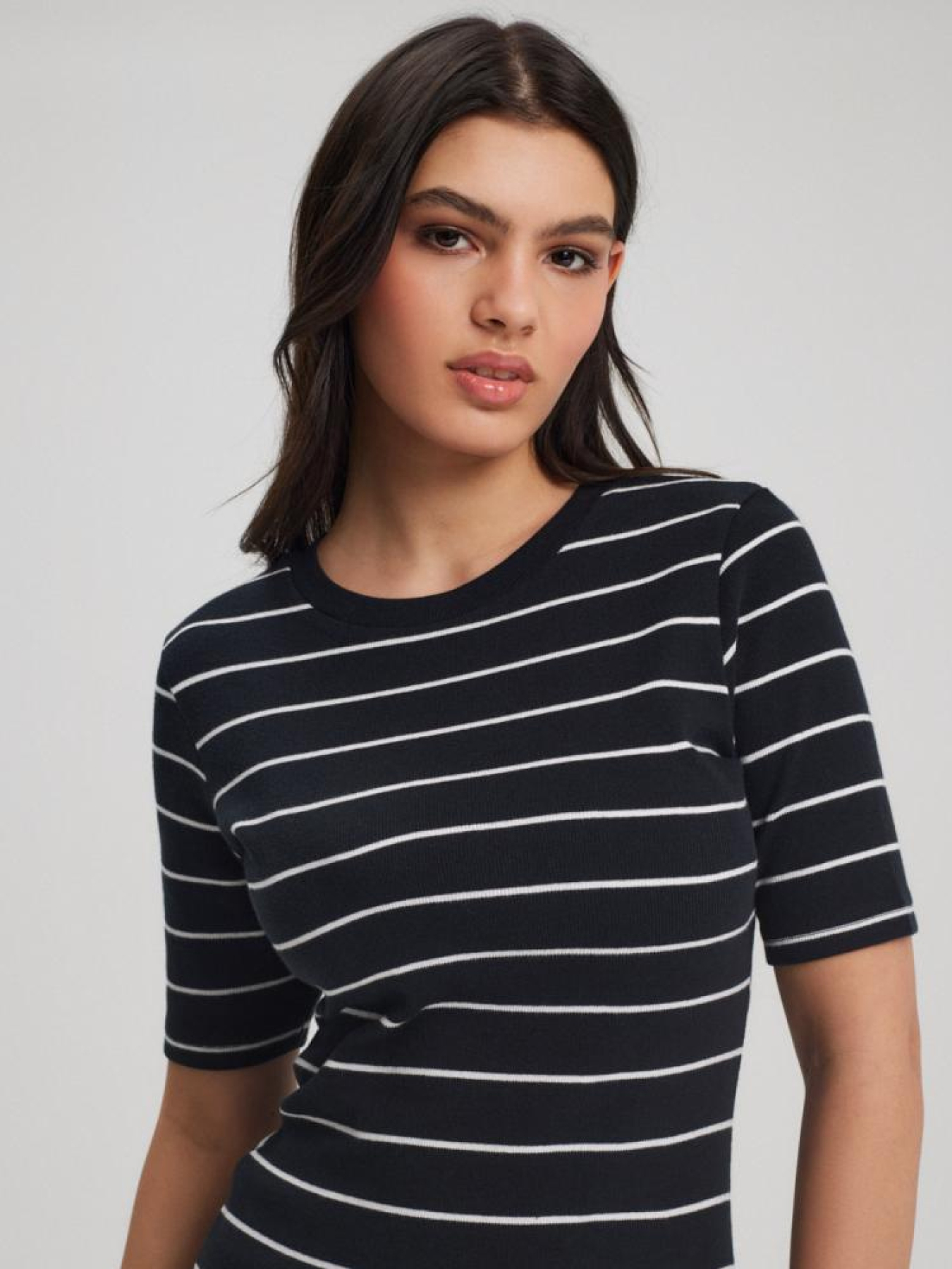 Платье миди DIVERSE модель 10044040 Фото