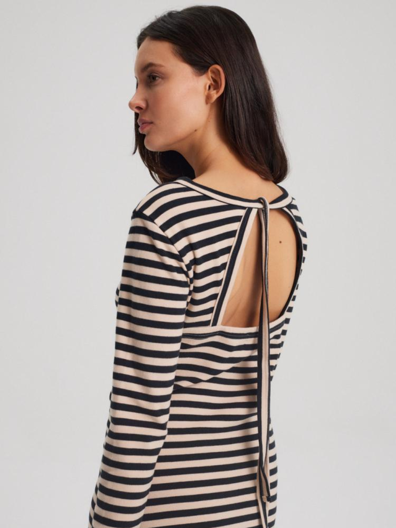 Сукня міні DIVERSE модель 10044042 Фото