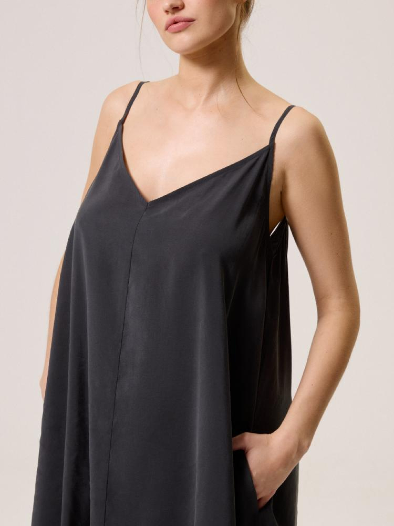 Сукня максі DIVERSE модель 10044632 Фото