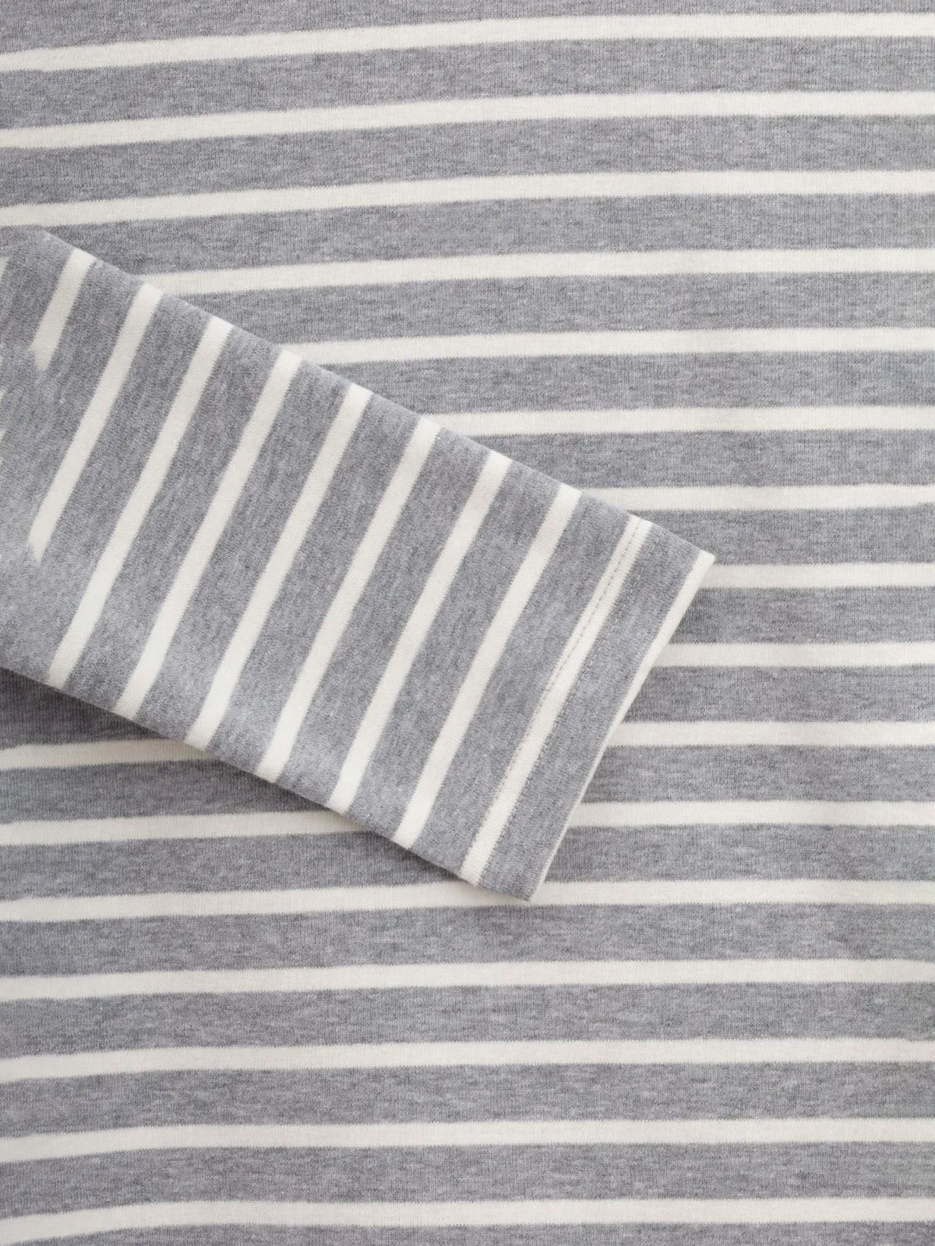 Лонгслів Dinomin модель 2000991001305 Лонгслів Dinomin модель 2000991001305 Фото