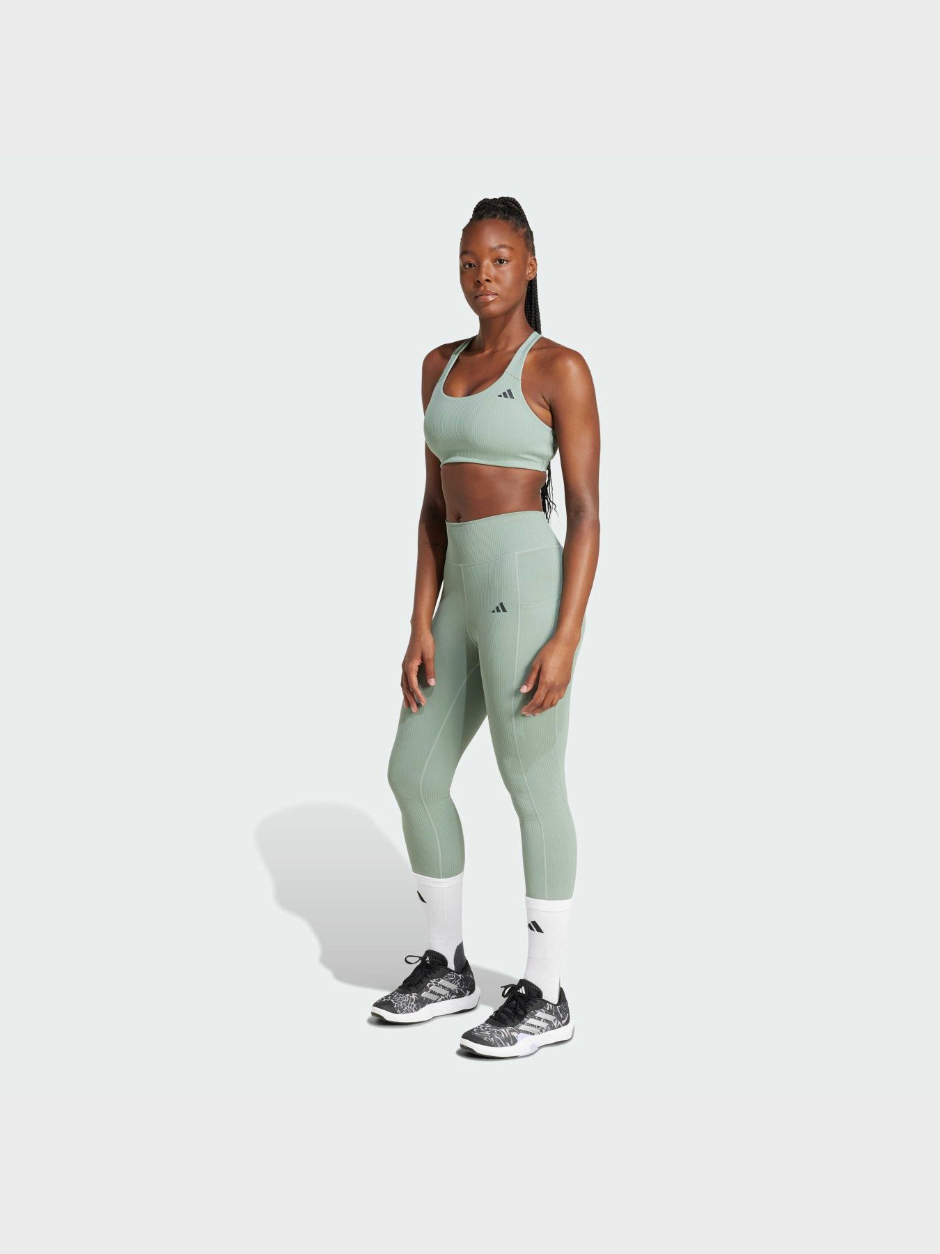 Топ спортивный Adidas модель JI8046 Фото