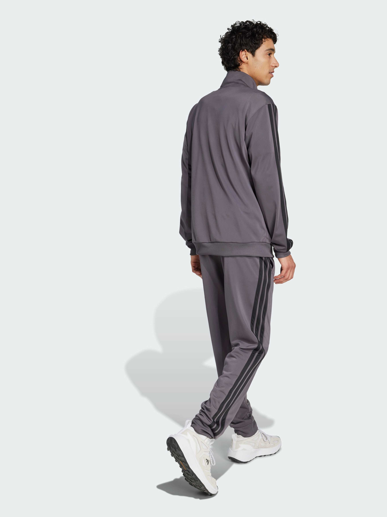 Спортивний костюм Adidas 3 Stripes модель JI8856 Фото