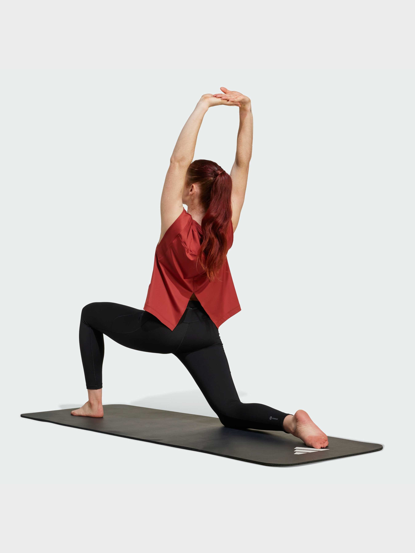 Футболка спортивна Adidas модель JL7796 Фото