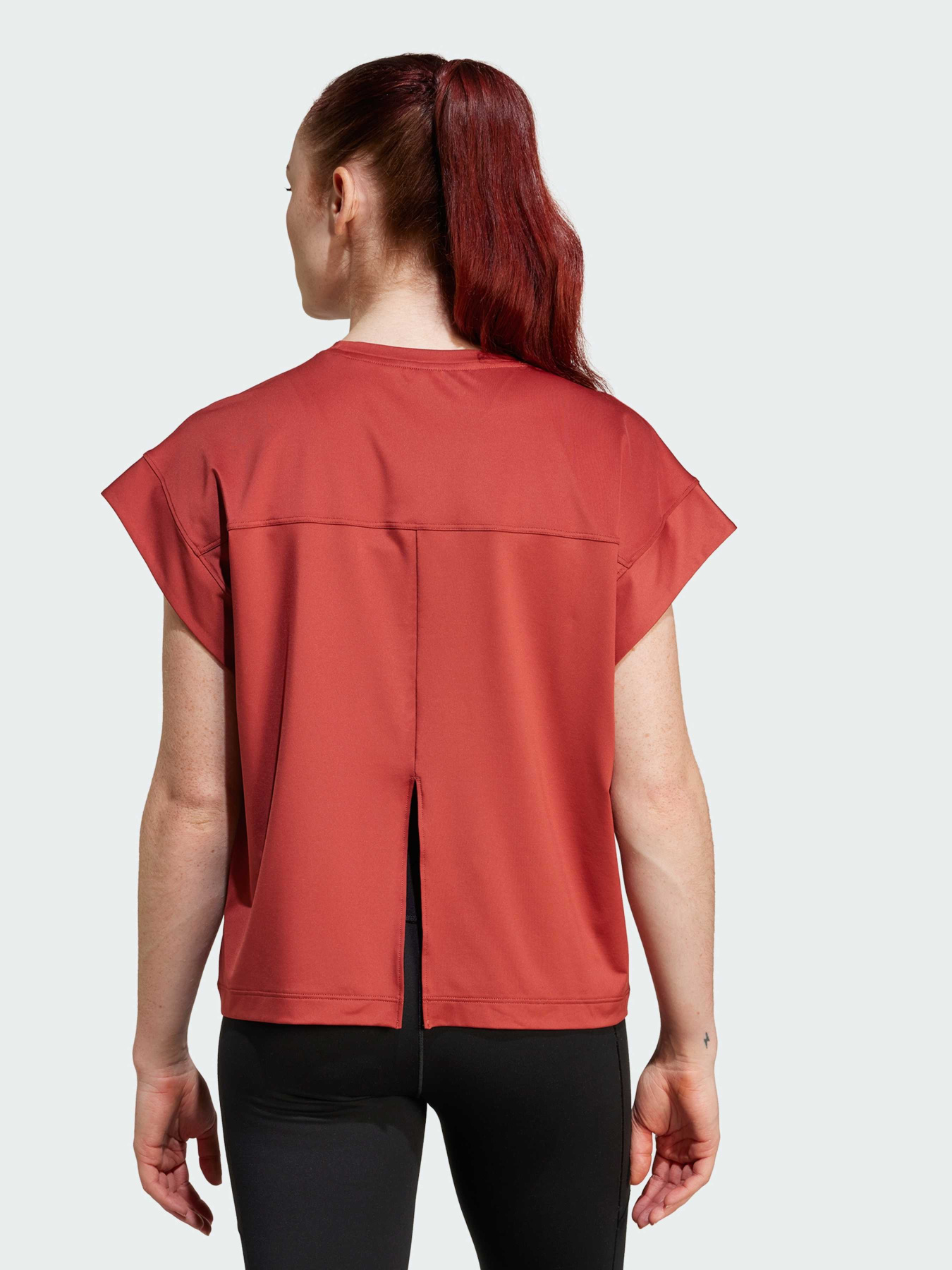 Спортивна футболка Adidas модель JL7796 Фото