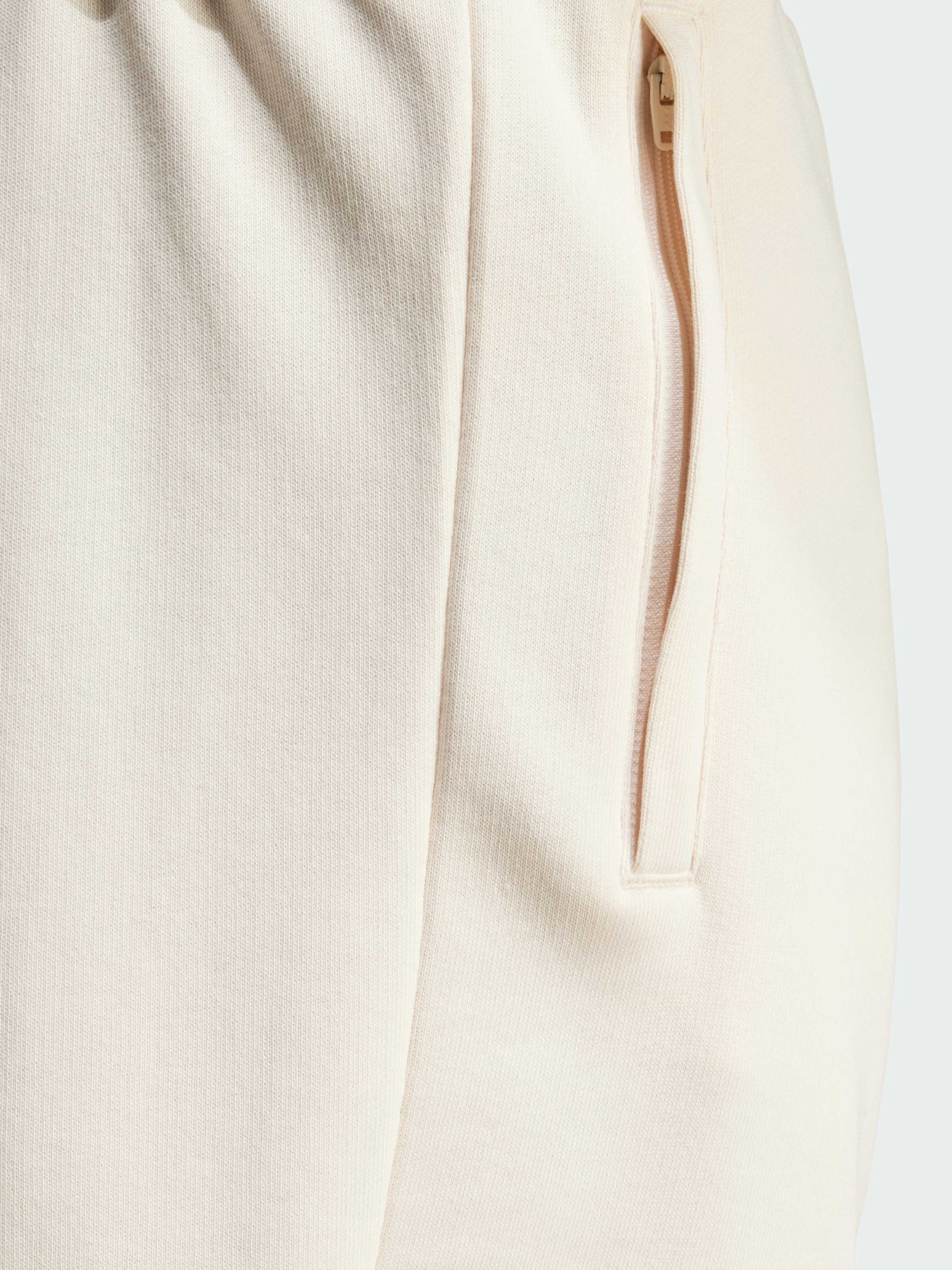 Шорты Adidas модель IY8518 Фото