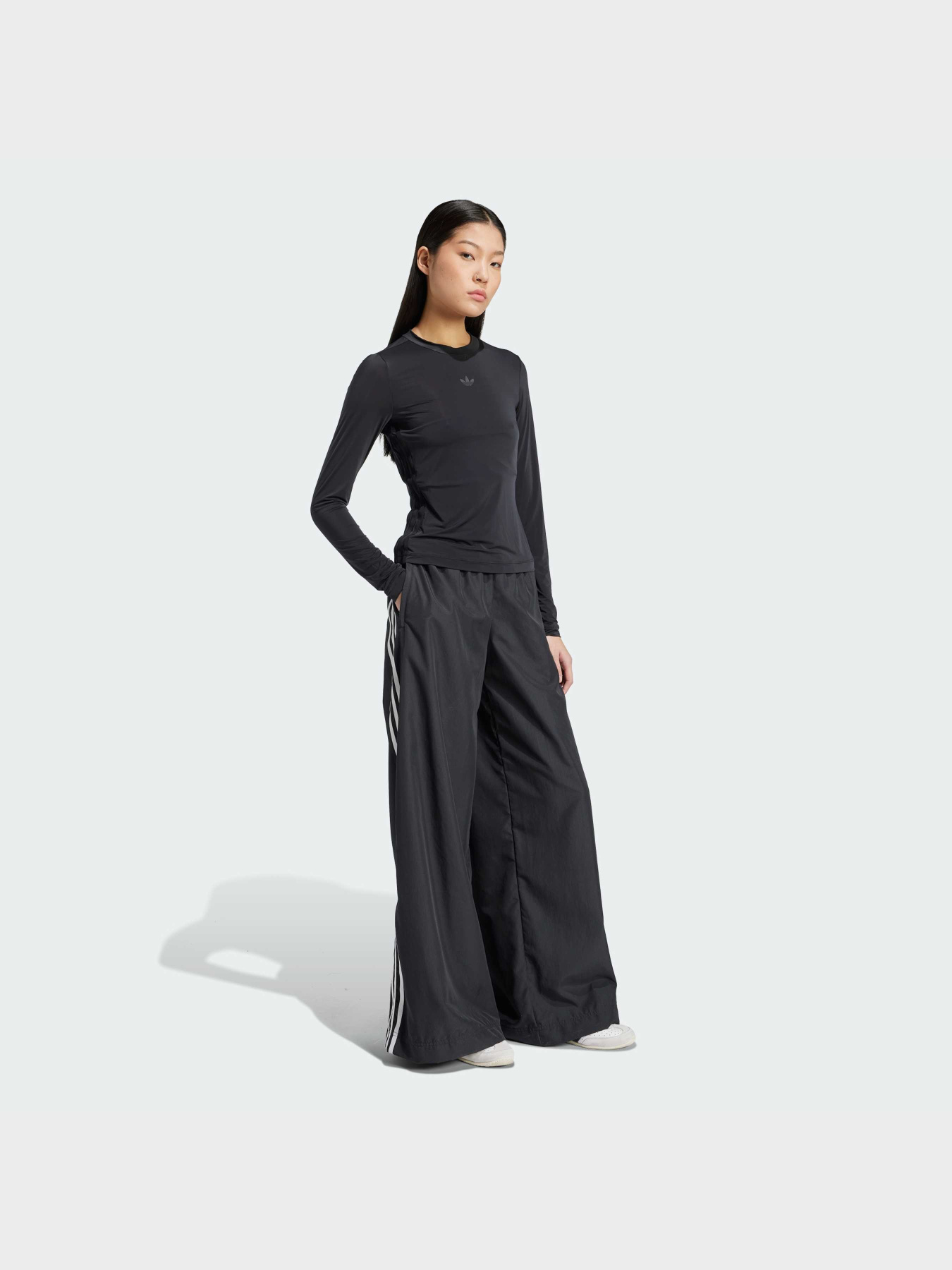 Лонгслив Adidas Adicolor модель JC5075 Фото