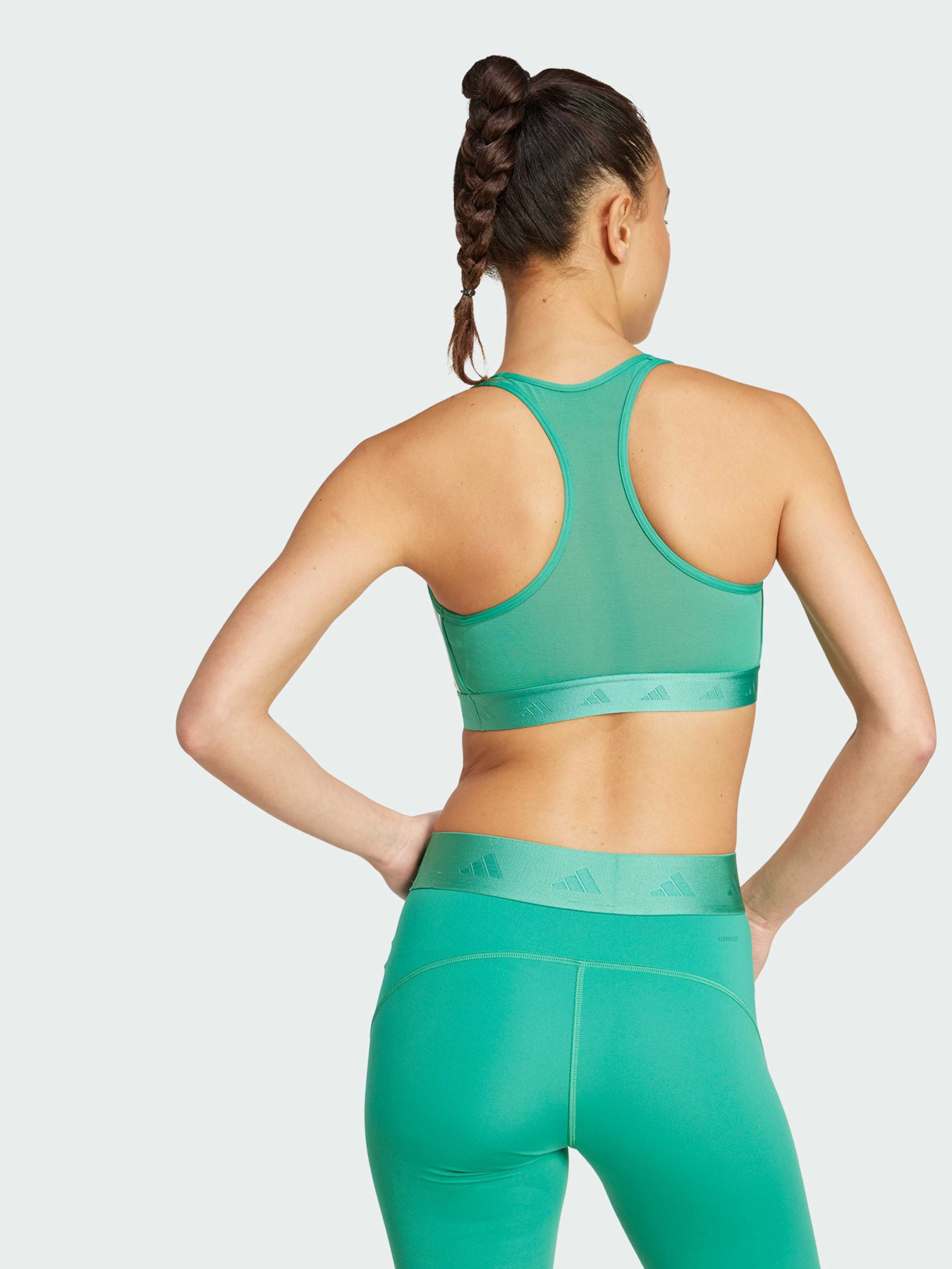 Спортивний топ Adidas модель JC7353 Фото