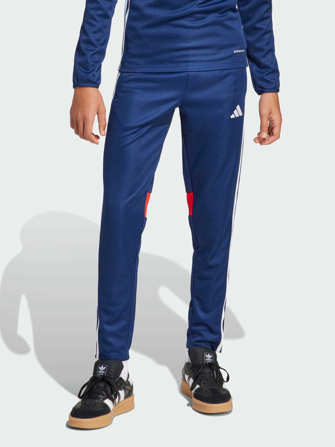 Штаны спортивные Adidas Tiro модель JD0576 Штаны спортивные Adidas Tiro модель JD0576 Фото