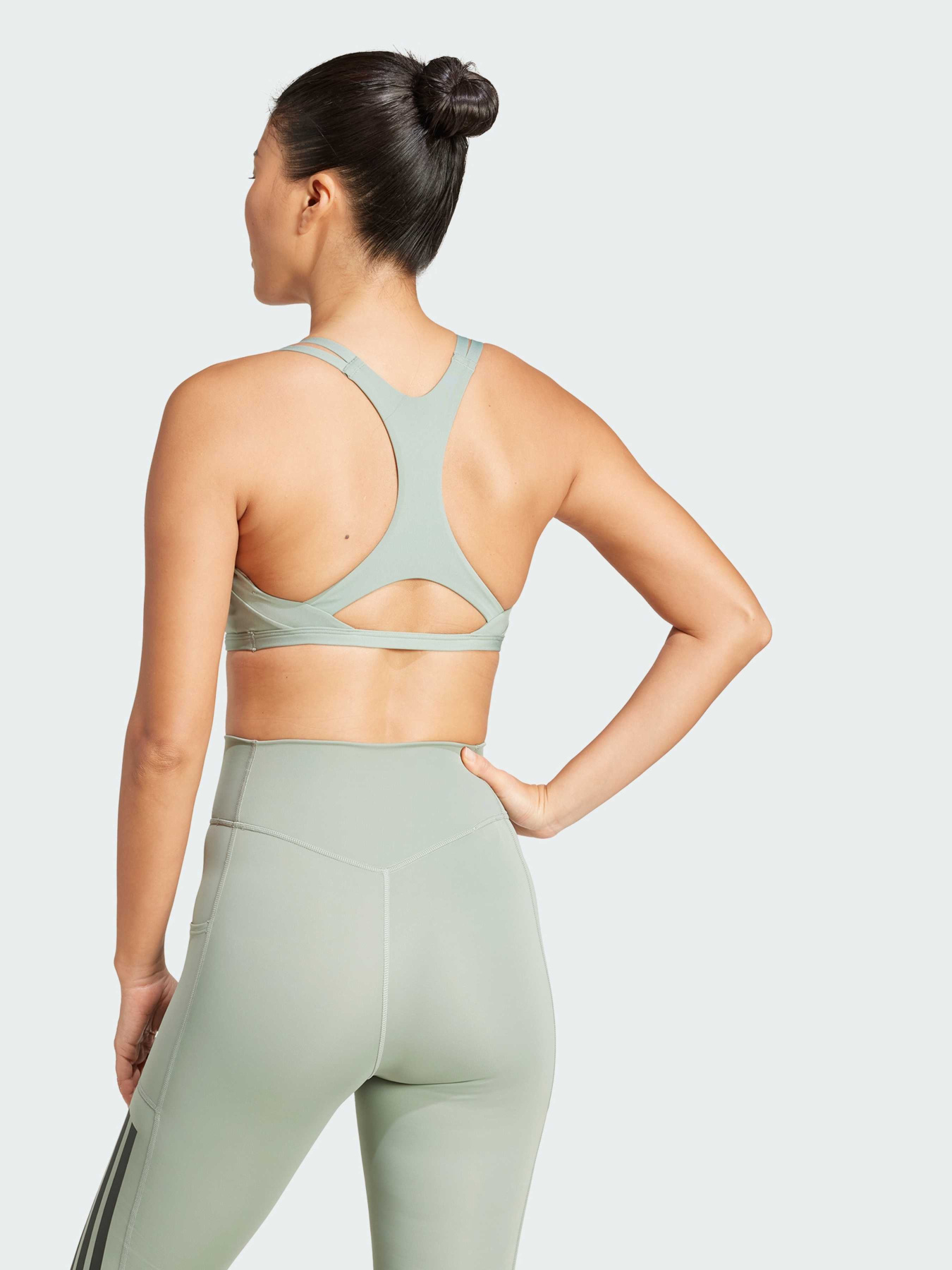 Топ спортивний Adidas модель JD2118 Фото