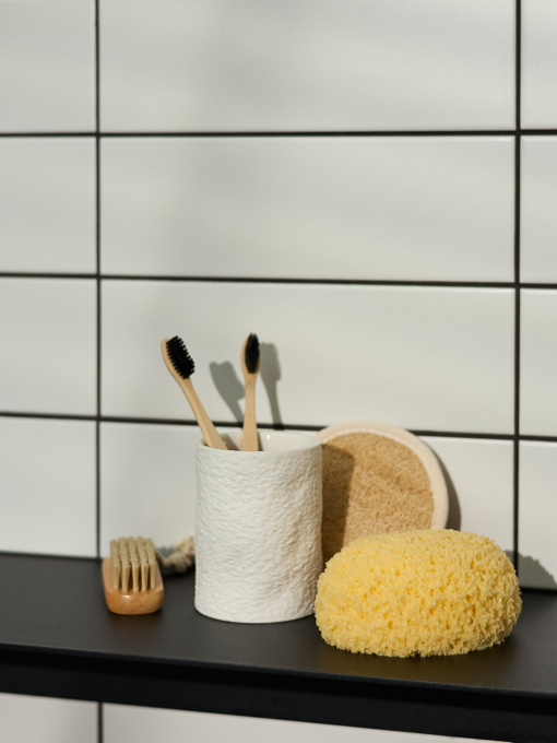 Подставка для зубных щеток "Singapore" белая MBM HOME модель BA-37 WHITE Фото