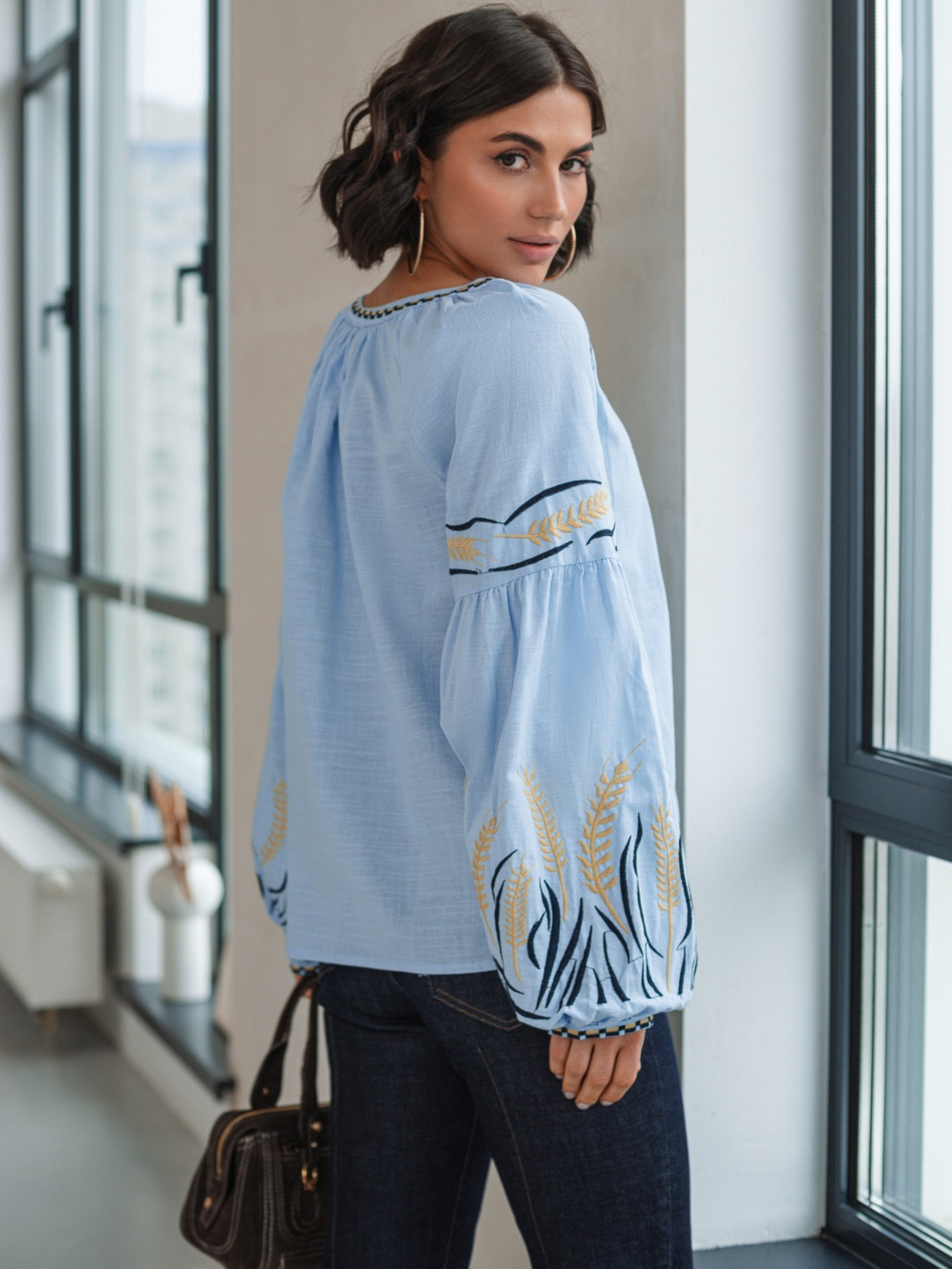 Вышиванки Dressa модель 73388 Фото