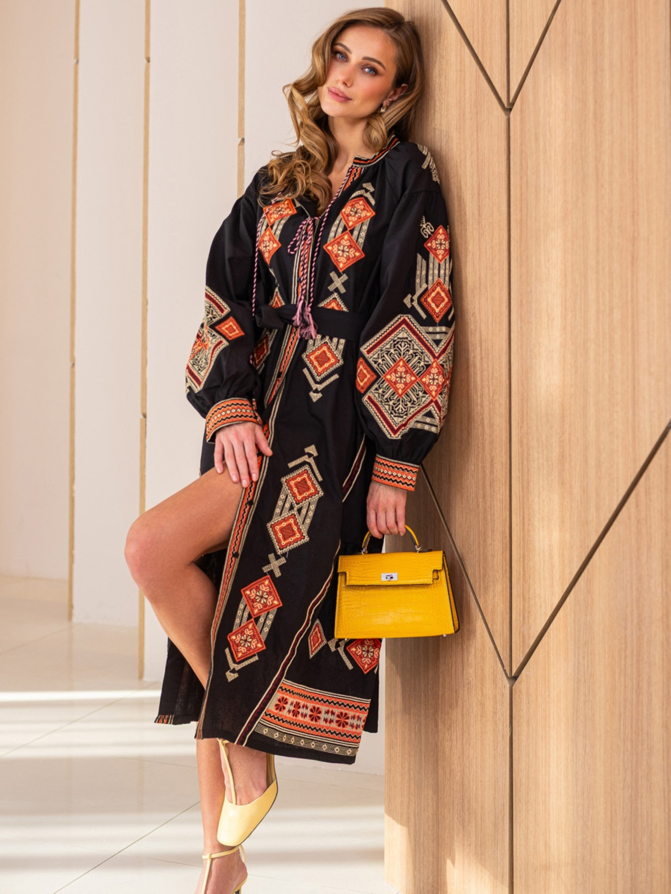 Вышиванки Dressa модель 73335 Фото