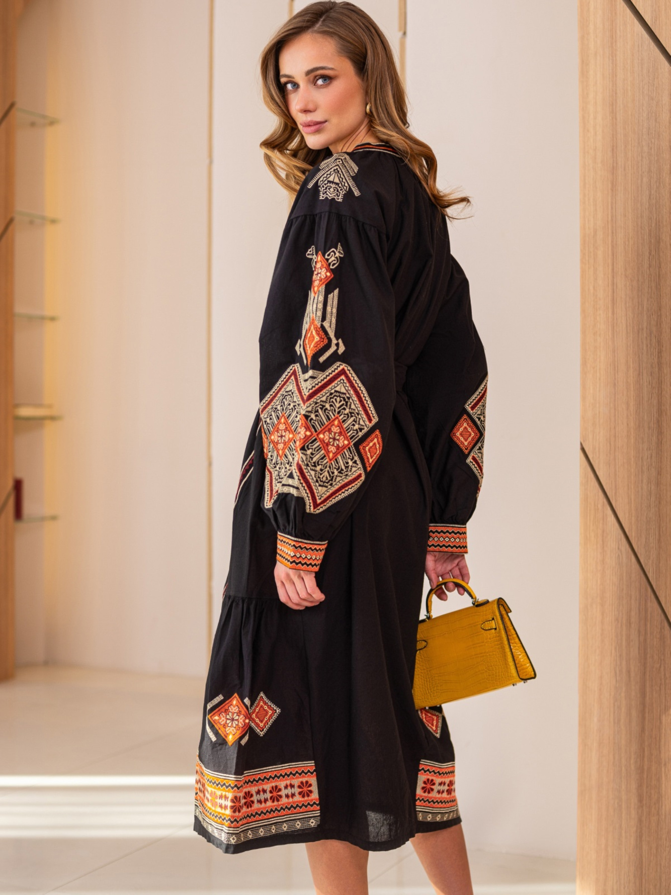 Вишиванки Dressa модель 73335 Фото