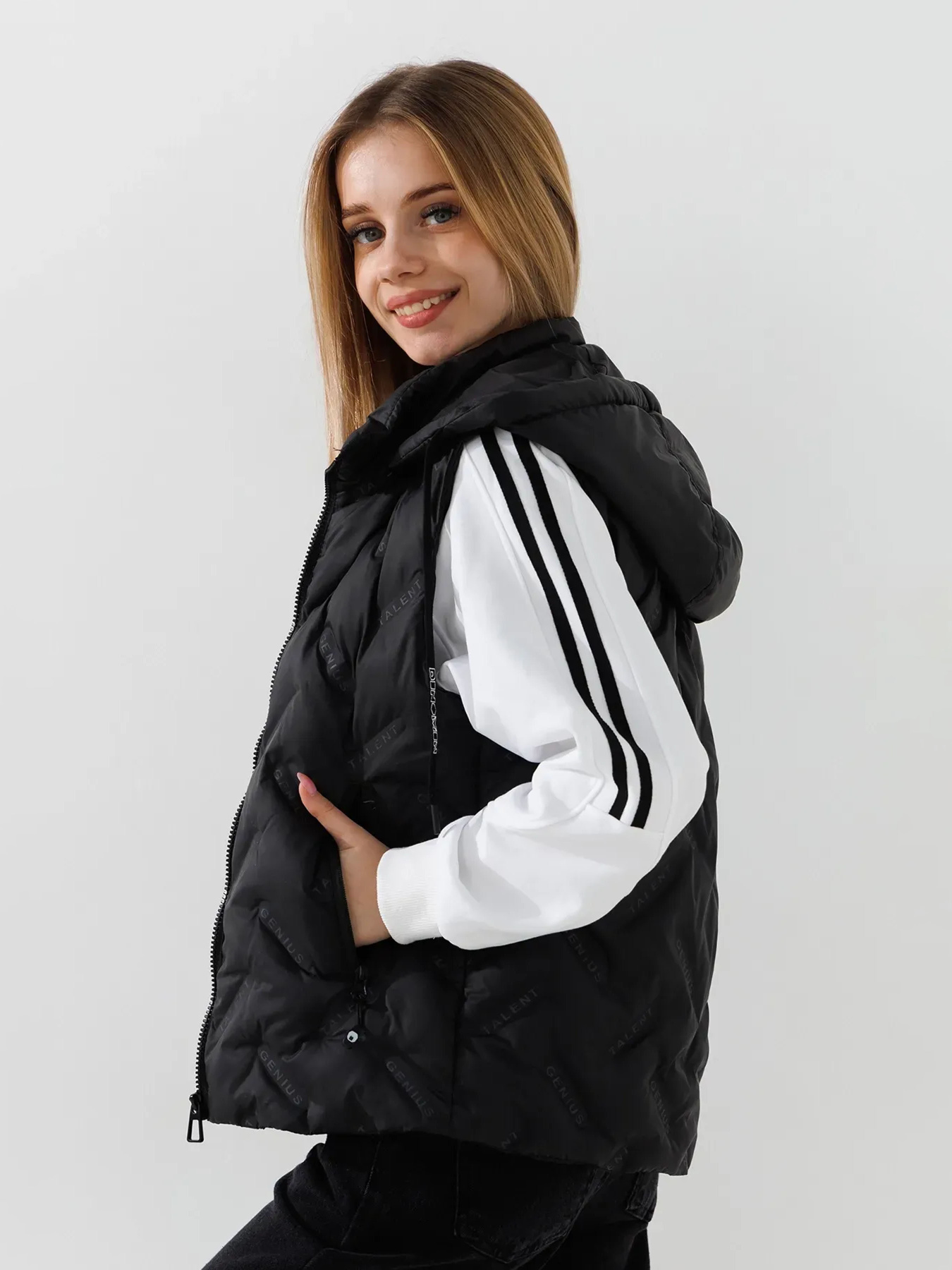 Утеплений жилет Dinomin модель 2000990869166 Фото