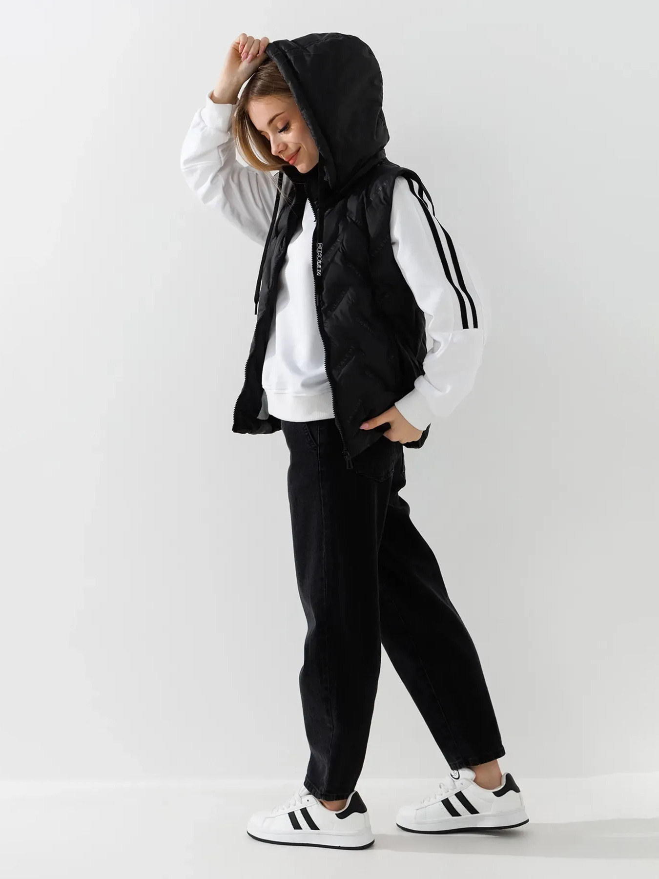 Утеплений жилет Dinomin модель 2000990869166 Фото