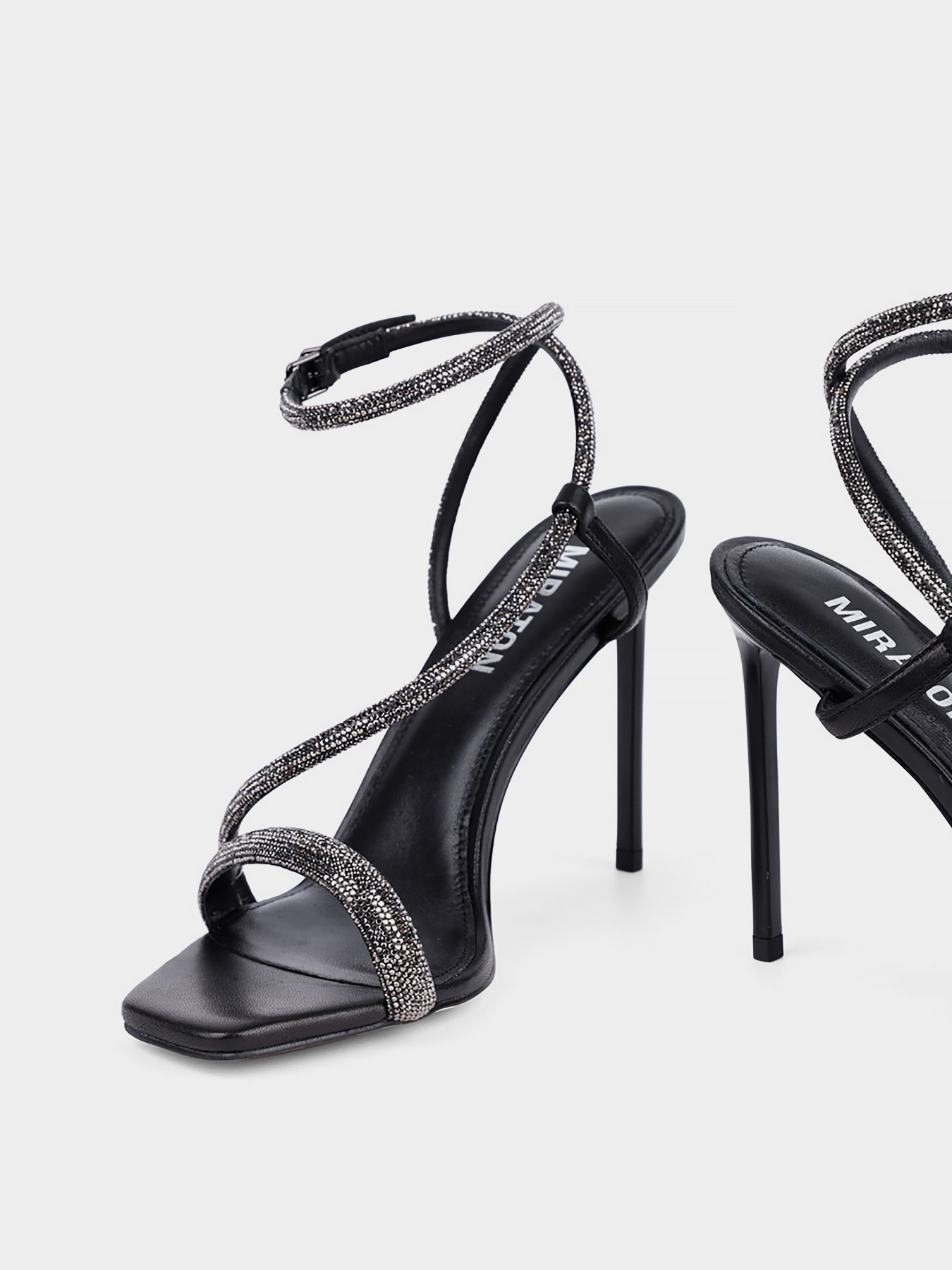 Босоніжки MIRATON модель 20136-248 Фото