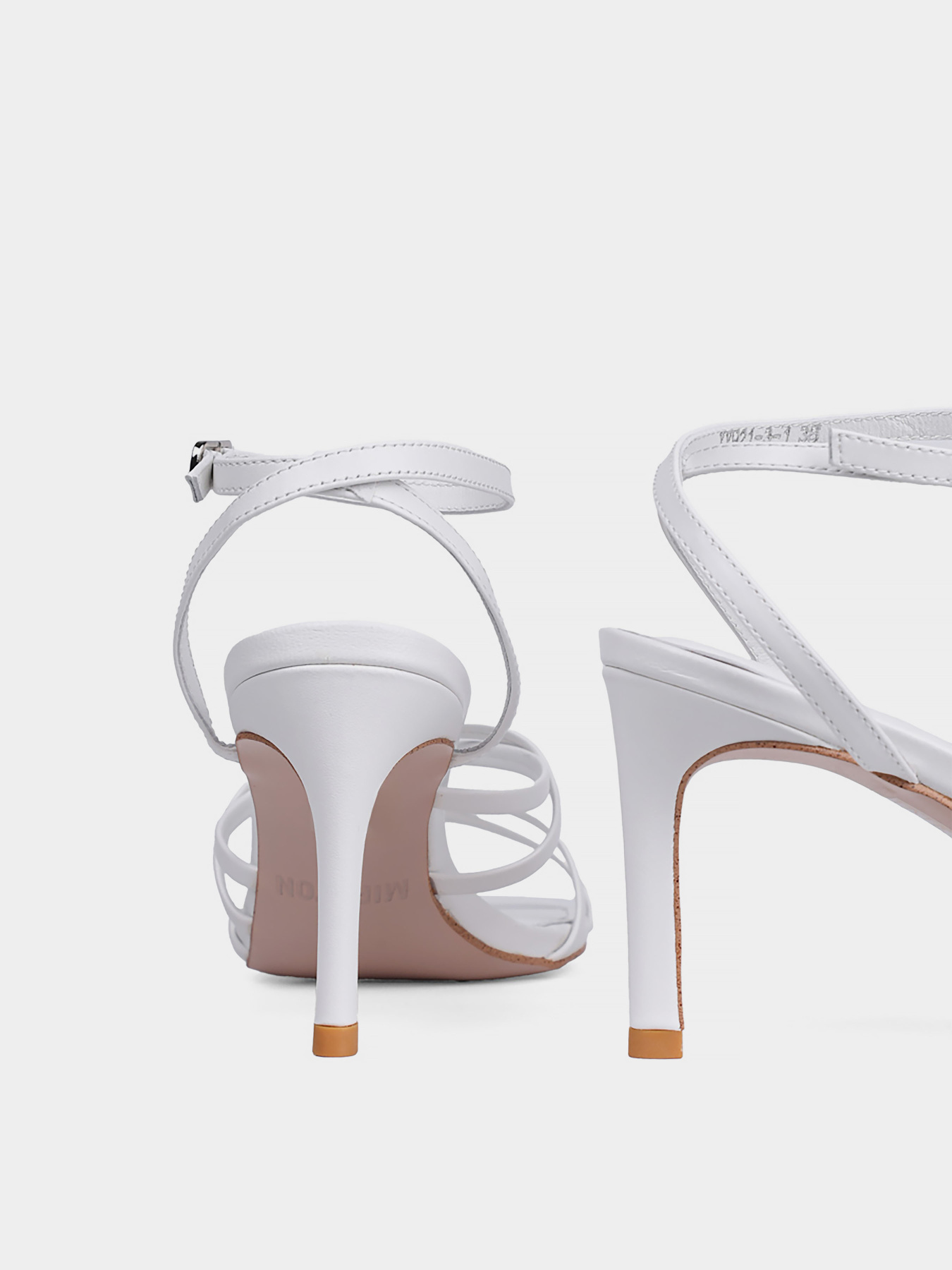 Босоніжки MIRATON модель XY921-3-1 Фото