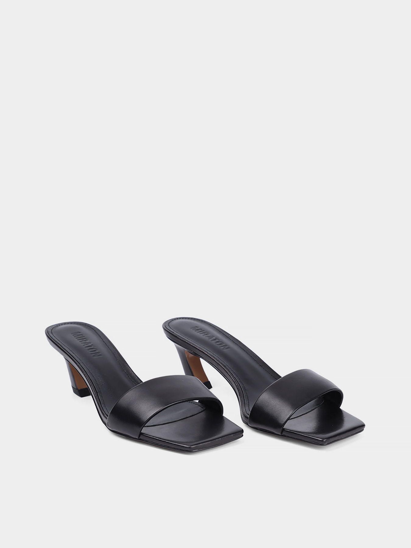 Шлепанцы MIRATON модель GT20630-011-H159 Фото