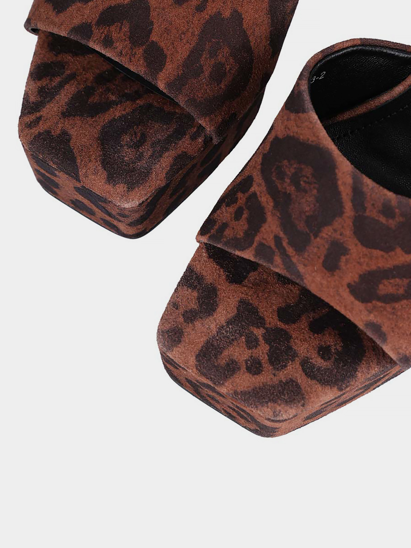 Босоніжки MIRATON модель CL2413-2 Фото