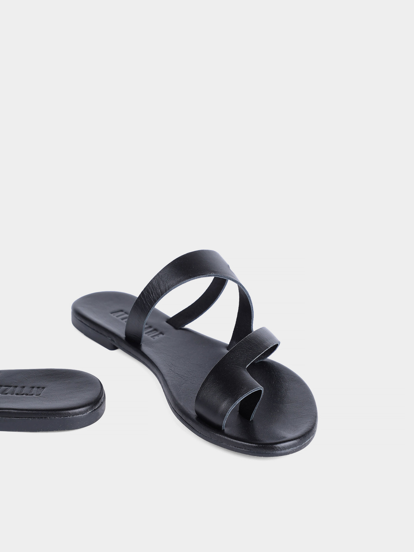 Шлепанцы Attizzare модель 331 07-9632 Фото