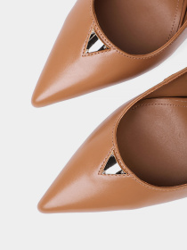 Туфли на каблуках MIRATON модель 2401-02 Фото