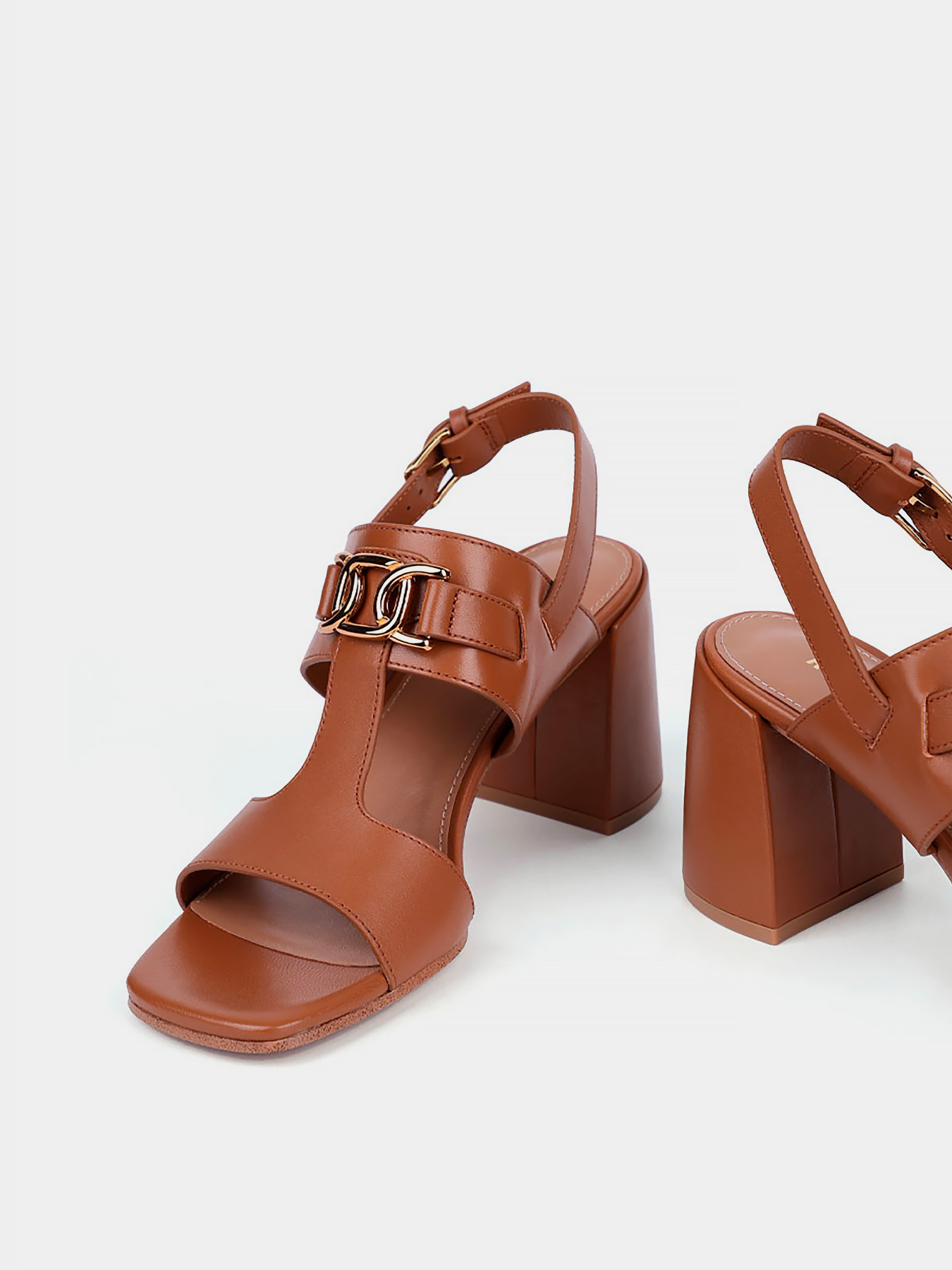 Босоножки Attizzare модель 2538-92-1 Фото