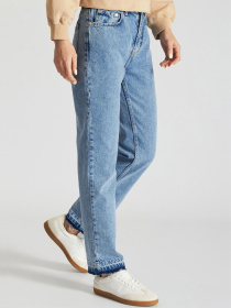 Джинсы Moschino модель 251K2A034037191303 Джинсы Moschino модель 251K2A034037191303 Фото