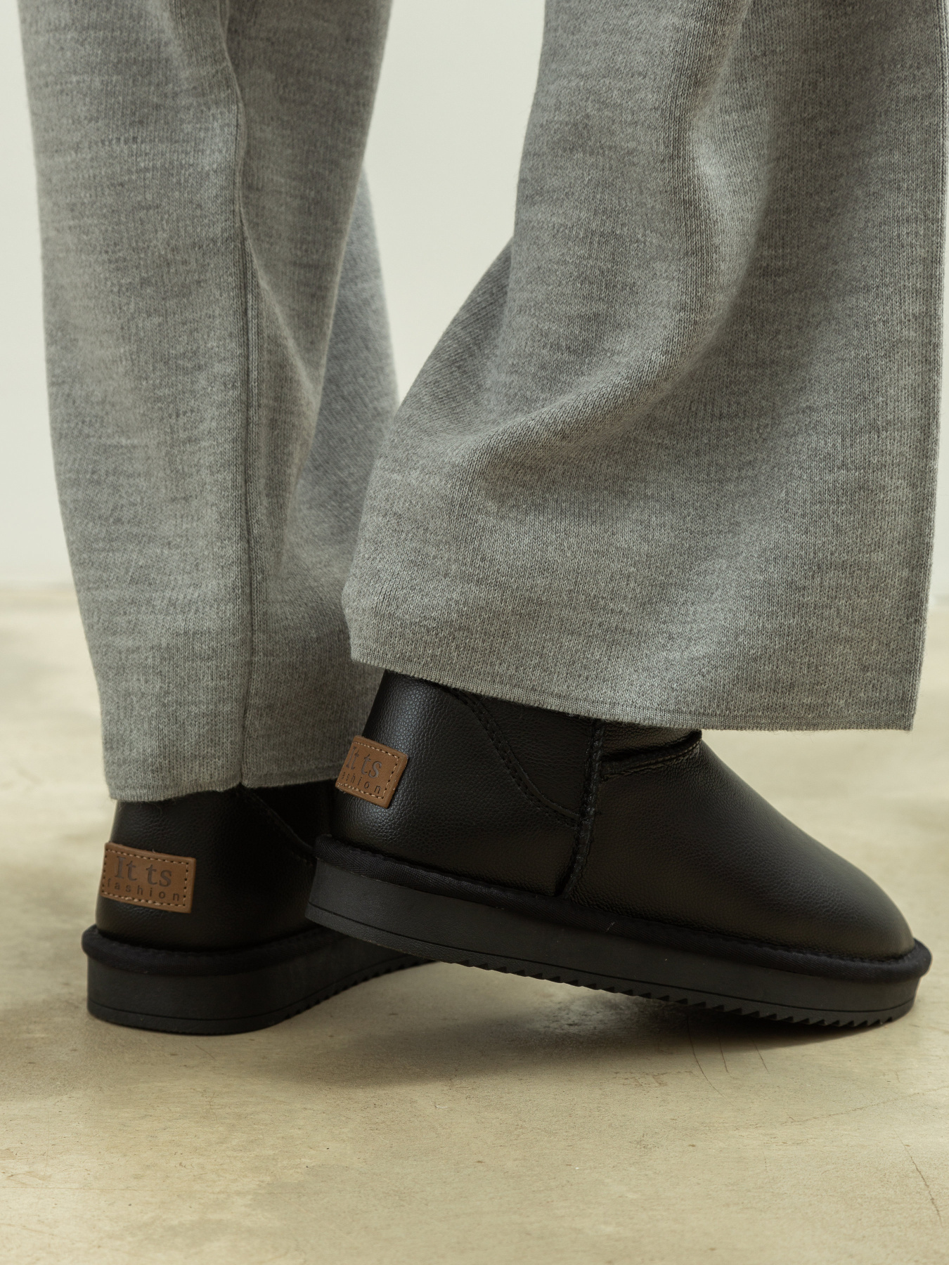 Сапоги Famo модель UG-5855_01 Фото