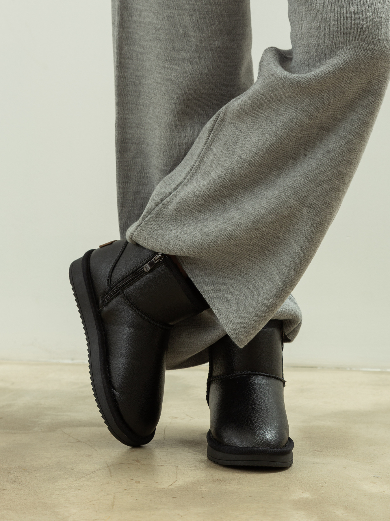 Сапоги Famo модель UG-5855_01 Фото