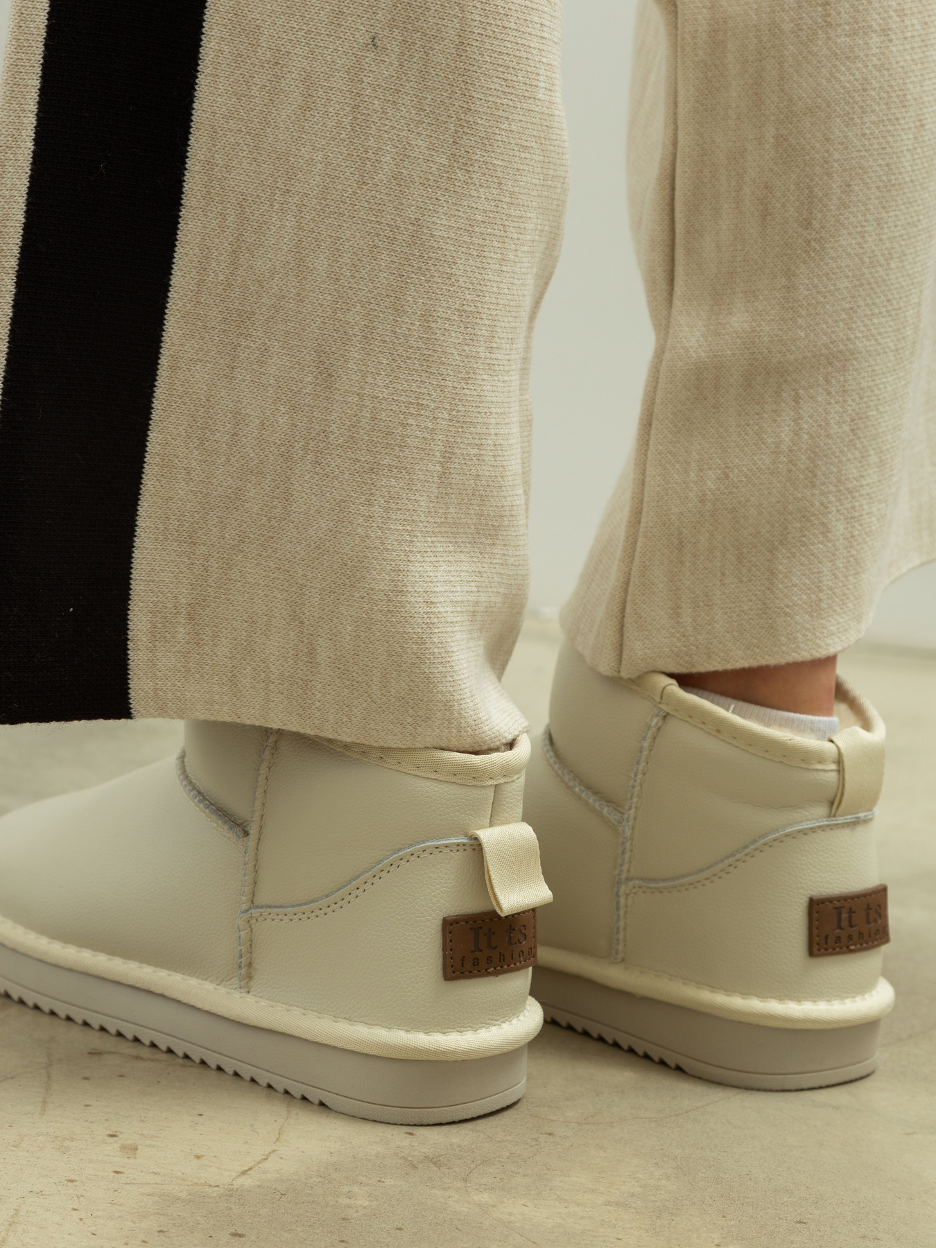 Сапоги Famo модель UG-5855_02 Фото