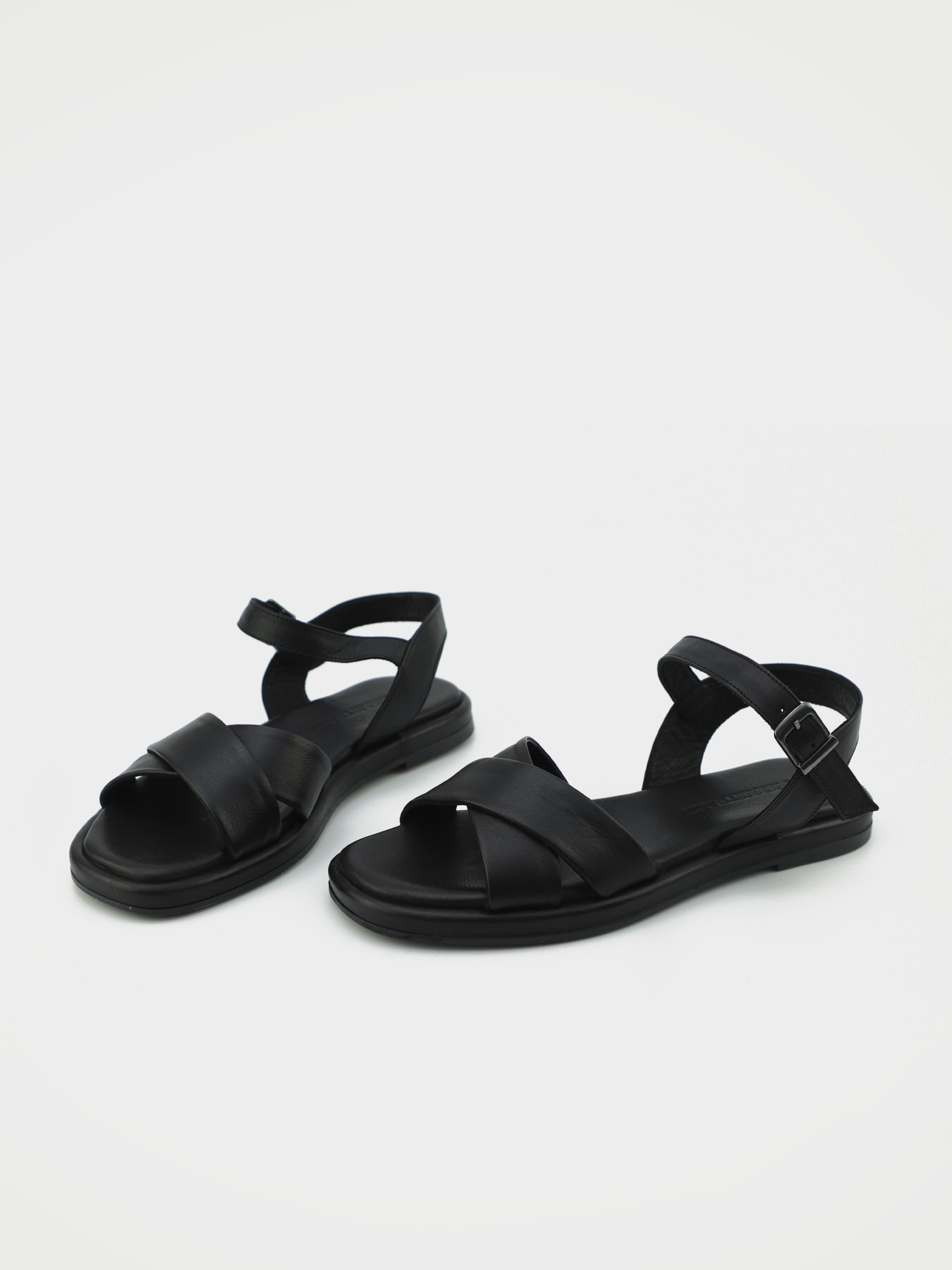 Сандалии URBAN TRACE модель 024-098-1-1198-Black Фото