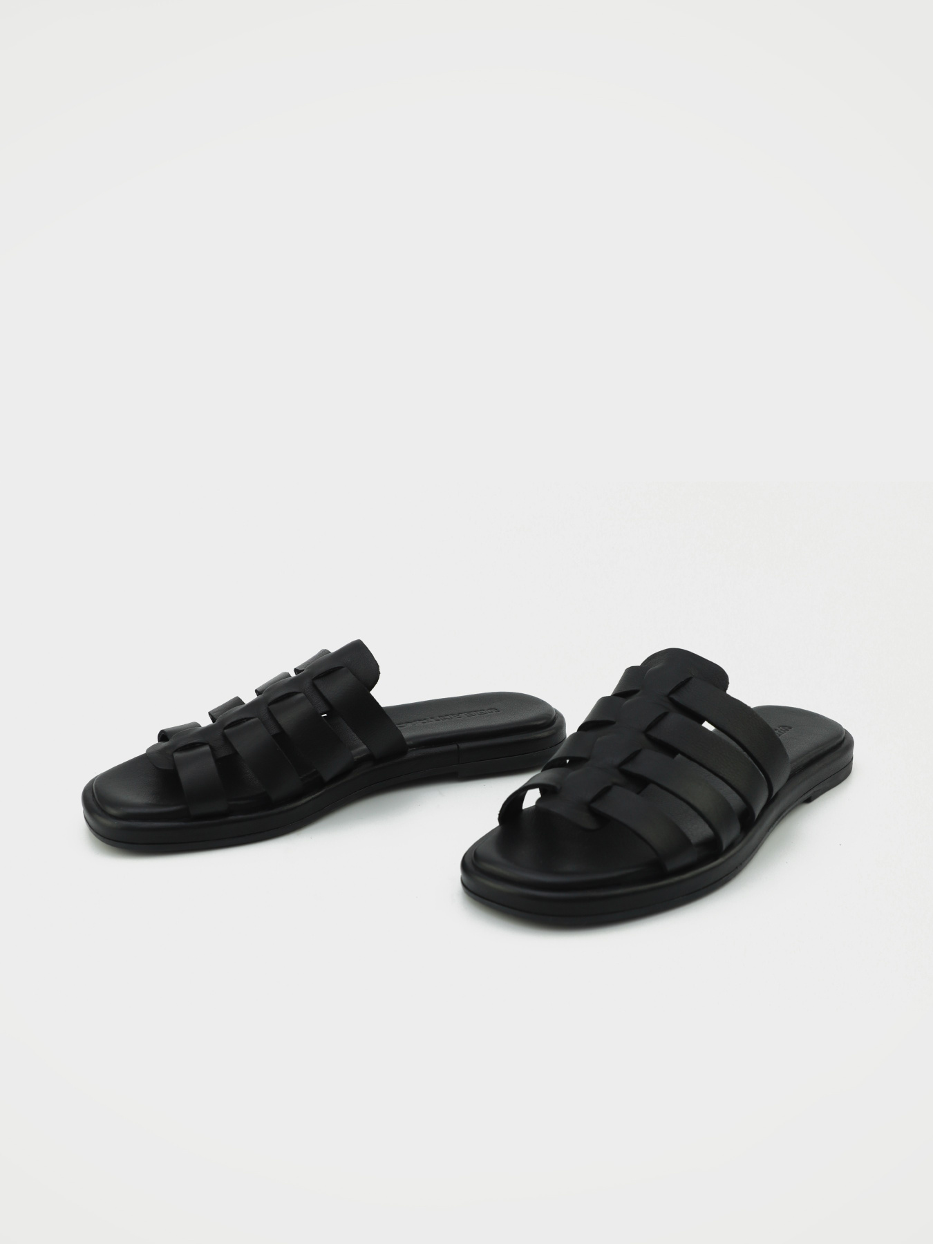 Шлёпанцы URBAN TRACE модель 024-098-1-3289-Black Фото