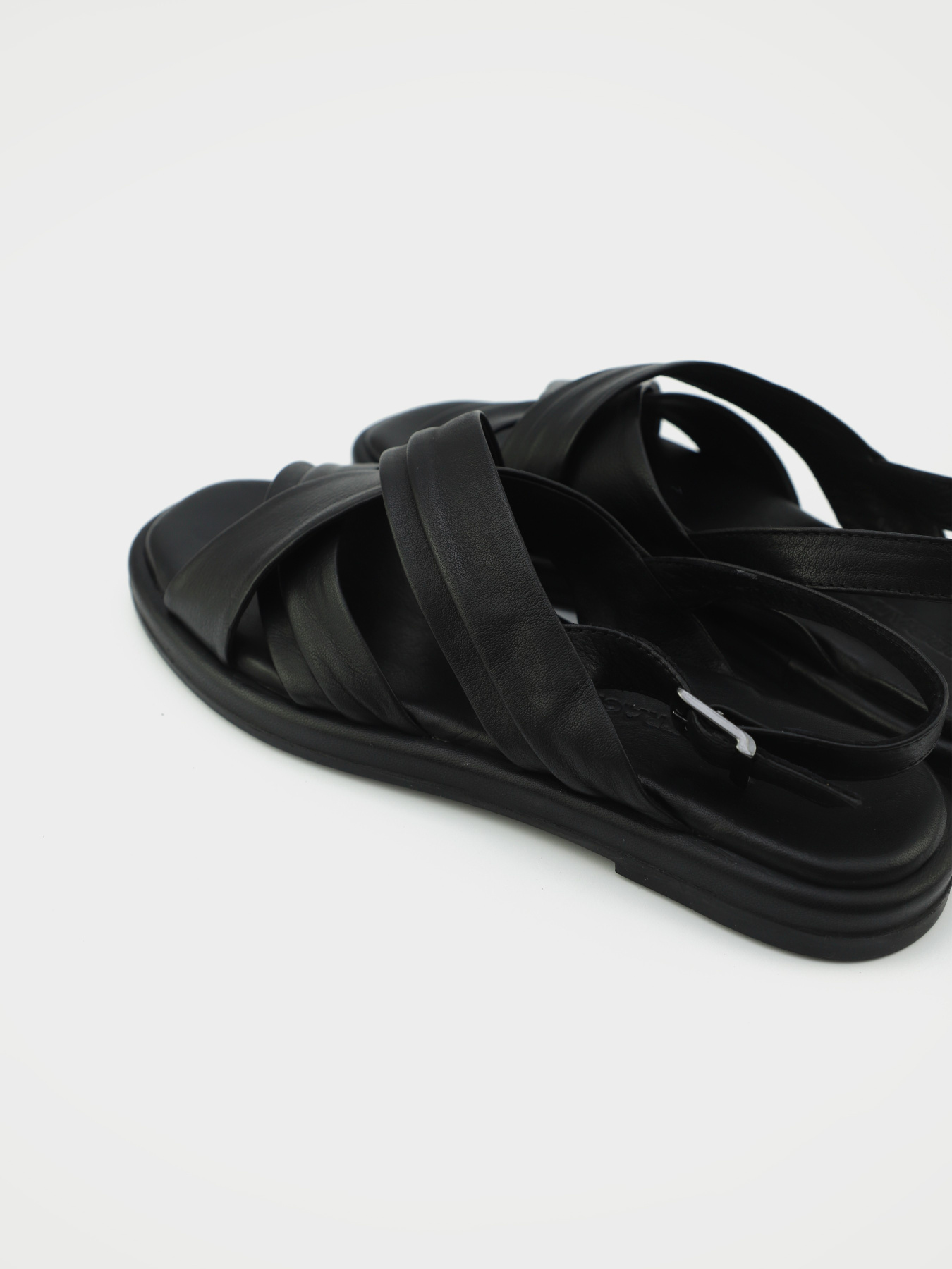 Сандалії URBAN TRACE модель 024-098-1-1202-Black Фото