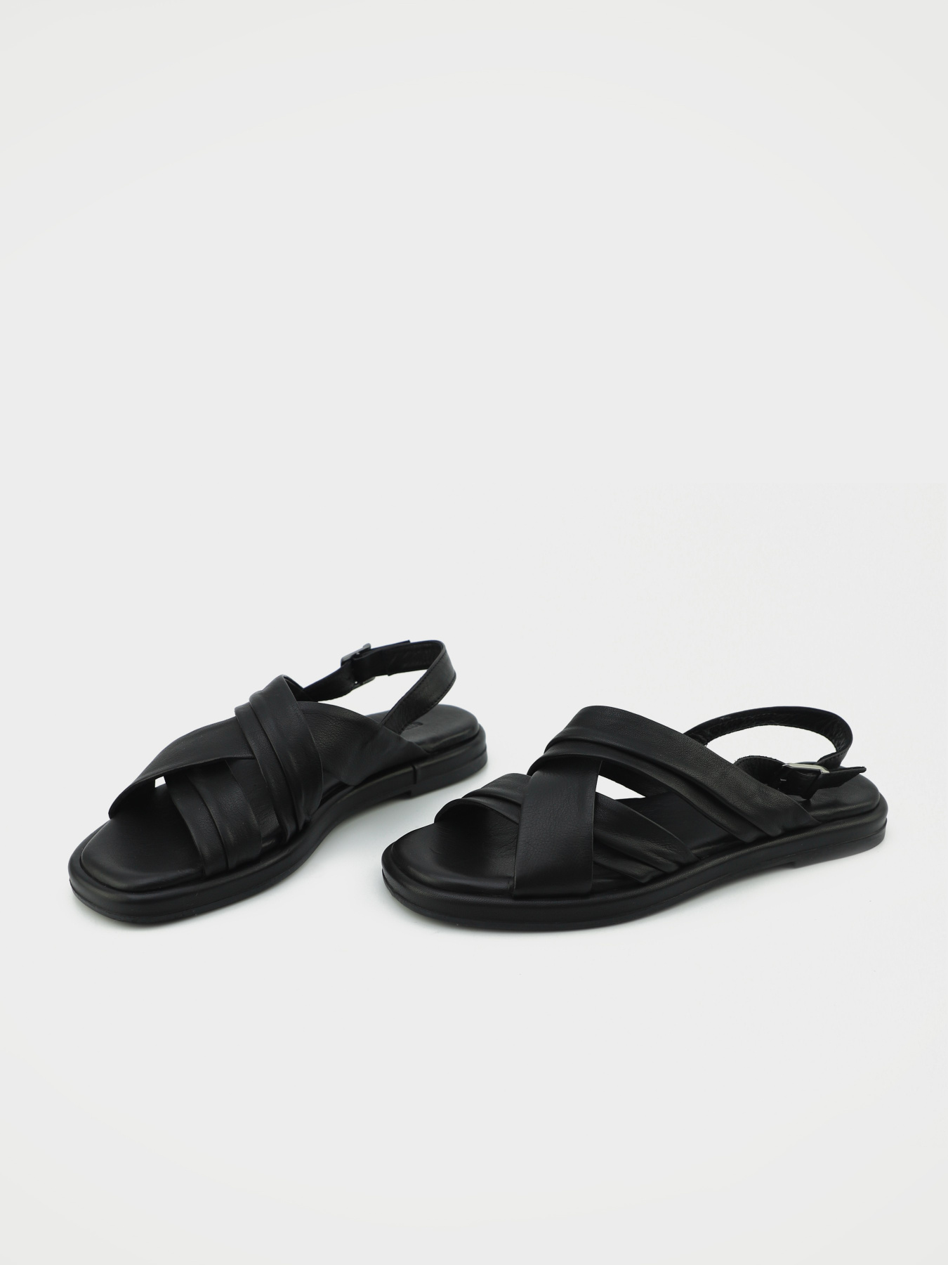 Сандалії URBAN TRACE модель 024-098-1-1202-Black Фото