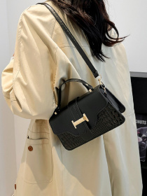 Кросс-боди RoyalBag модель P2-1501A Фото