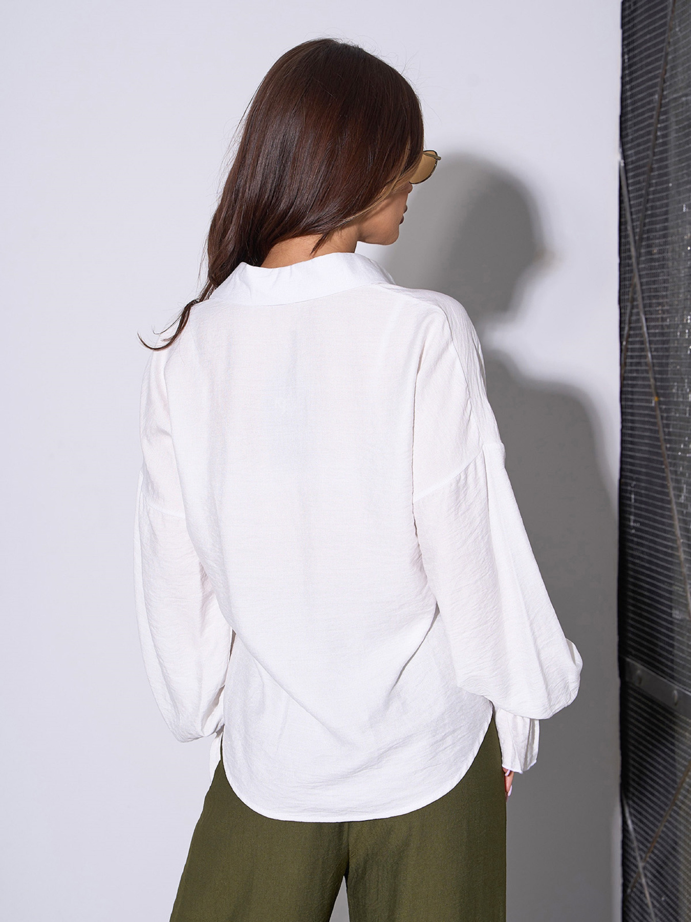 Сорочка повсякденна ISSA Plus модель SA-609_белый Фото