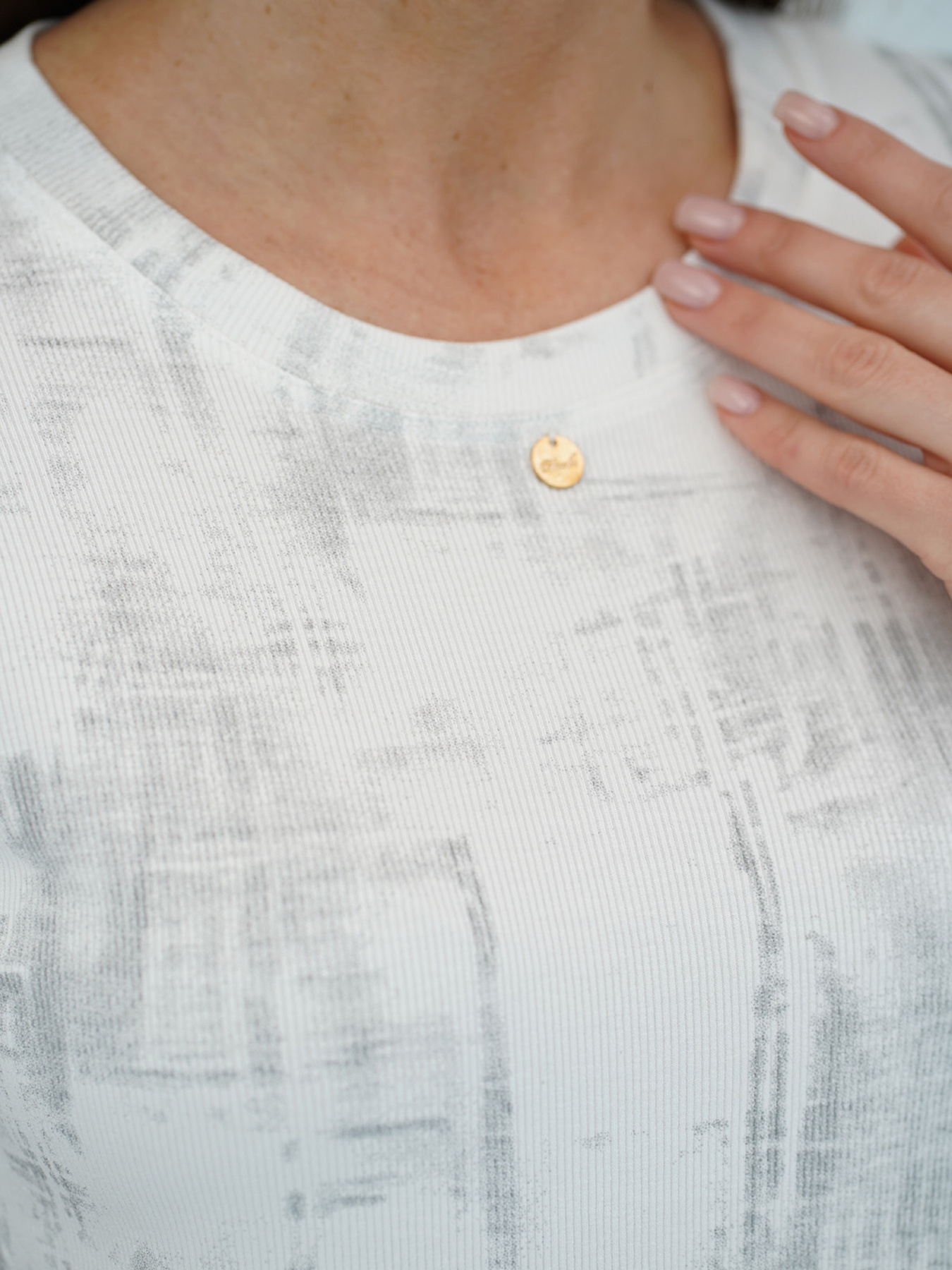 Футболка ISSA Plus модель WN20-711_белый Фото