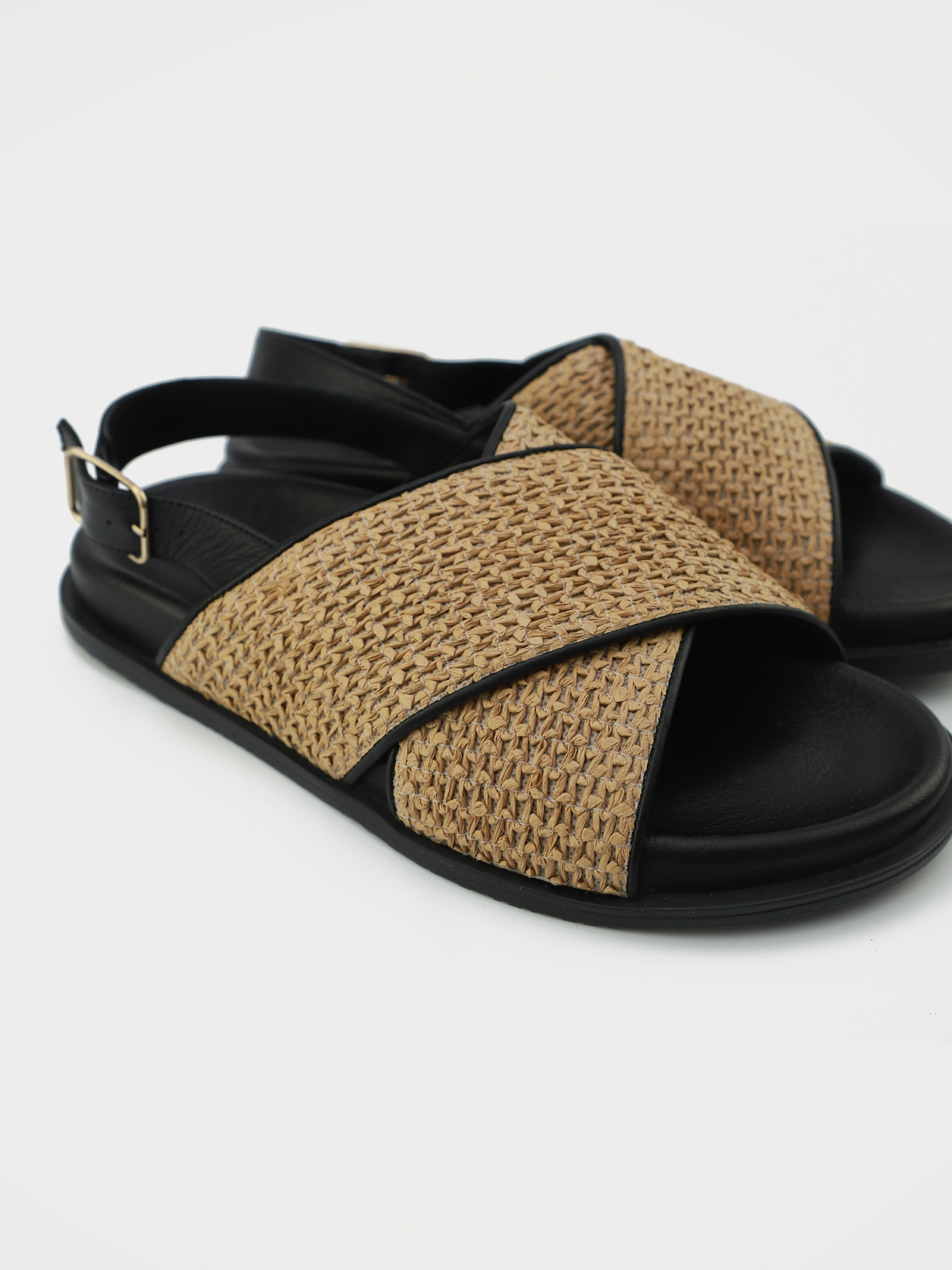 Сандалии URBAN TRACE модель D27026-803-BLACK Фото