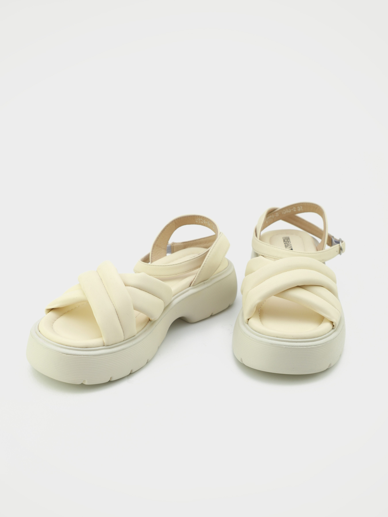 Сандалии URBAN TRACE модель UT24-W-1093-2 Фото