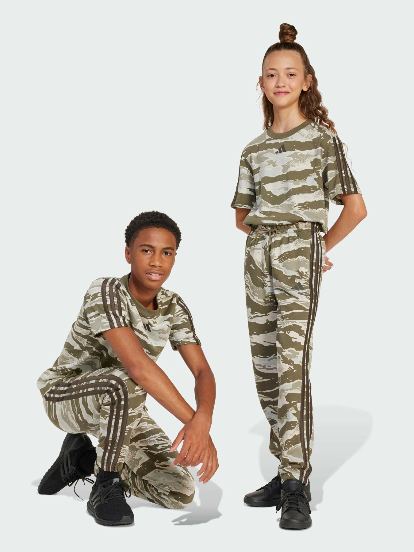 Джоггеры Adidas модель JD5863 Фото