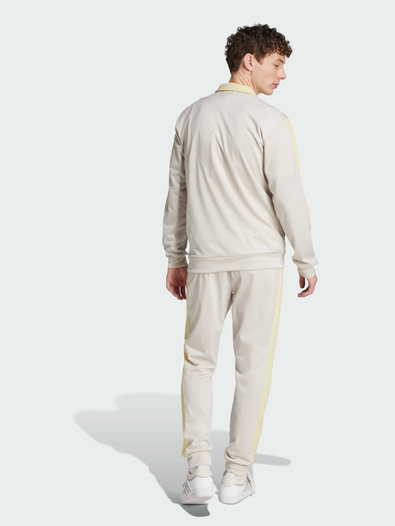 Спортивний костюм Adidas модель JI8899 Фото