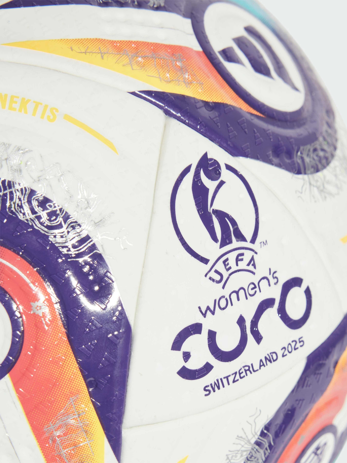 М'ячі Adidas модель JH1261 Фото